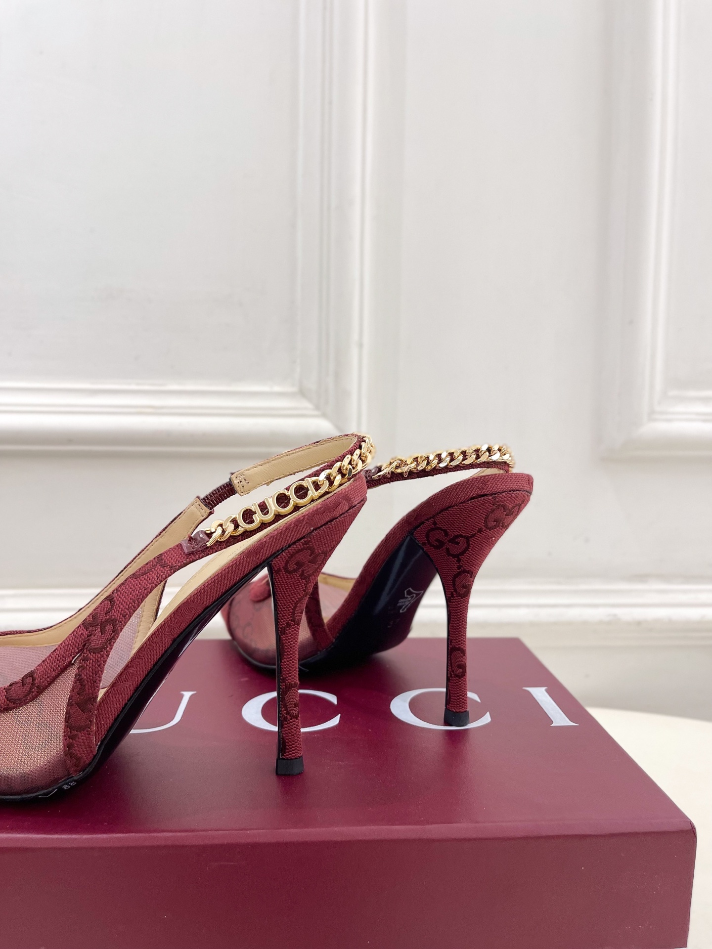 Gucci Heels 25𝐬𝐬 -10.5CM(EU35-42)