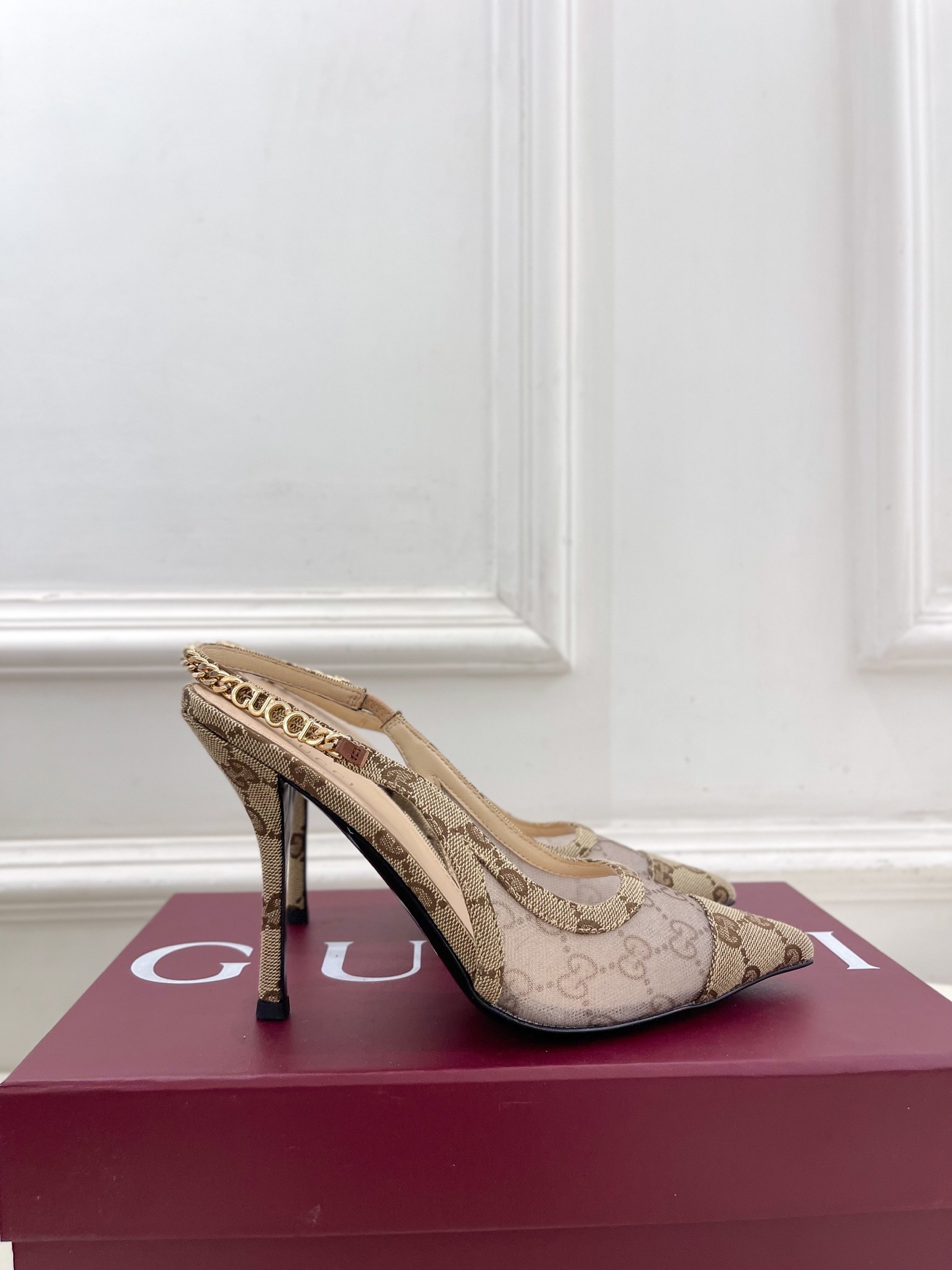 Gucci Heels 25𝐬𝐬 -10.5CM(EU35-42)