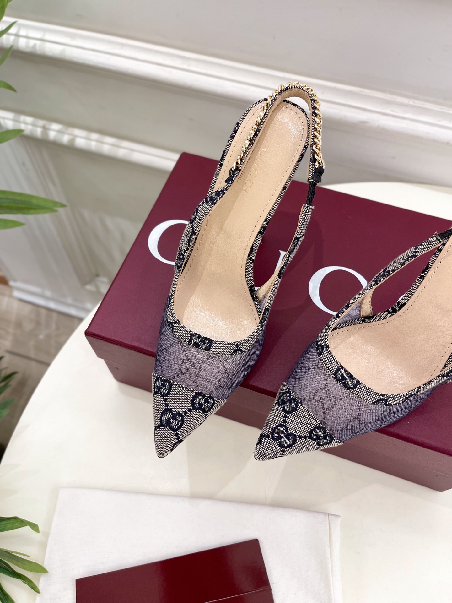Gucci Heels 25𝐬𝐬 -10.5CM(EU35-42)