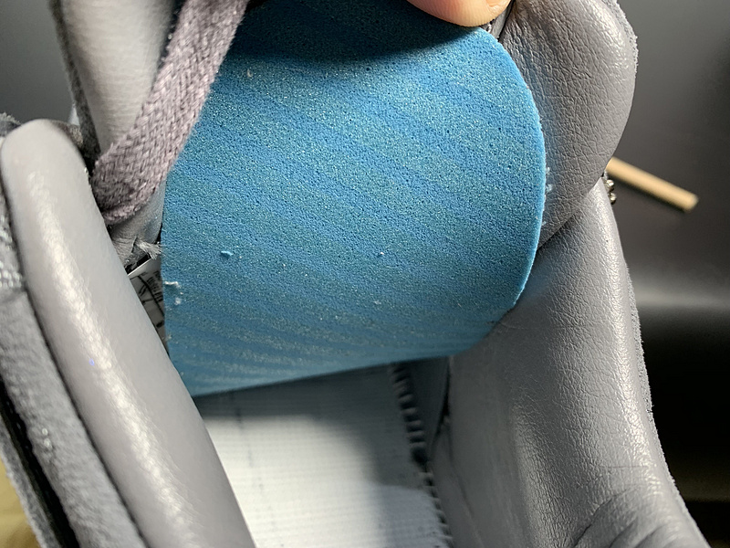 KAWS x Air Jordan 4 Cool Grey 930155-003