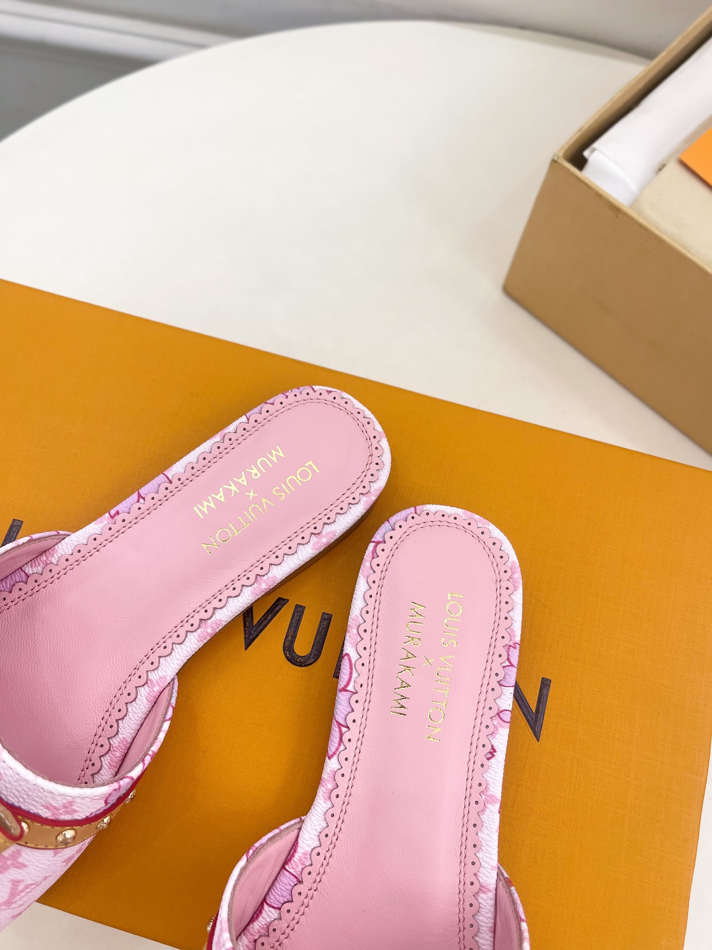Louis Vuitton 2025SS Slides(EU35-42)