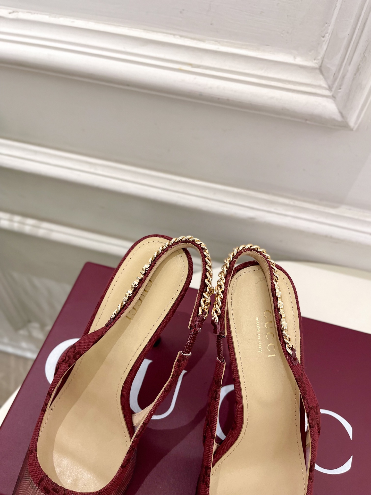 Gucci Heels 25𝐬𝐬 -10.5CM(EU35-42)