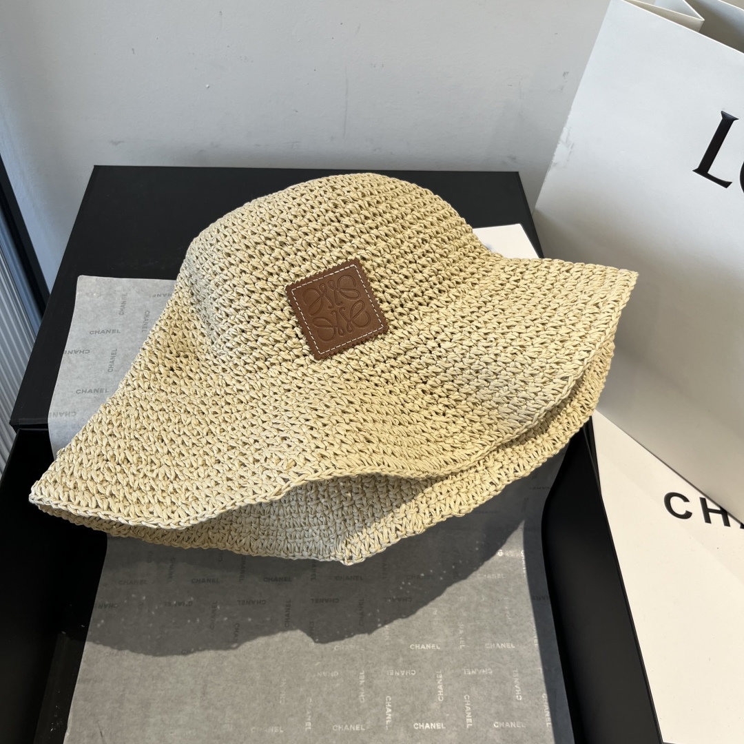 Loewe Hat