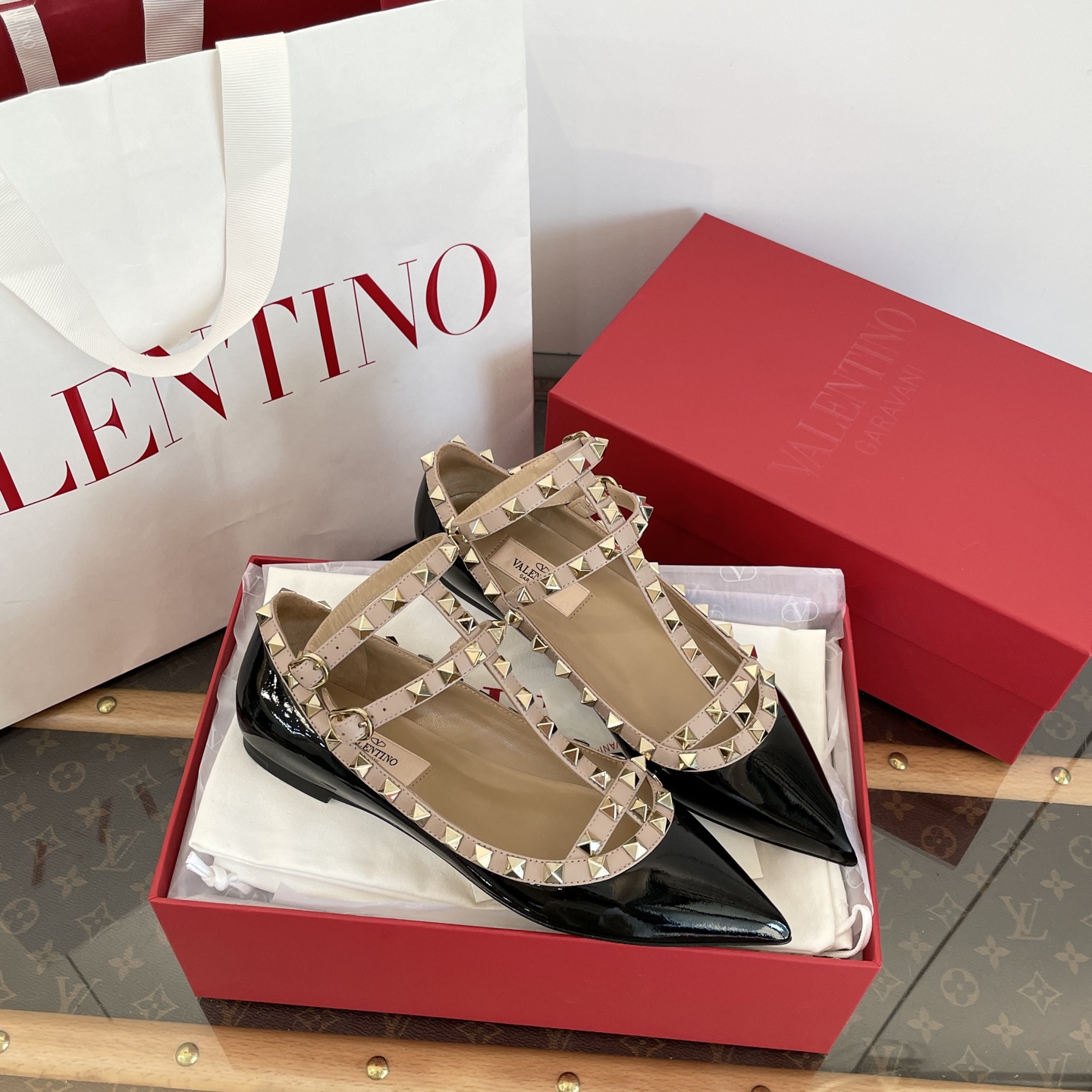 Valentino Rockstud Flat(EU35-41)
