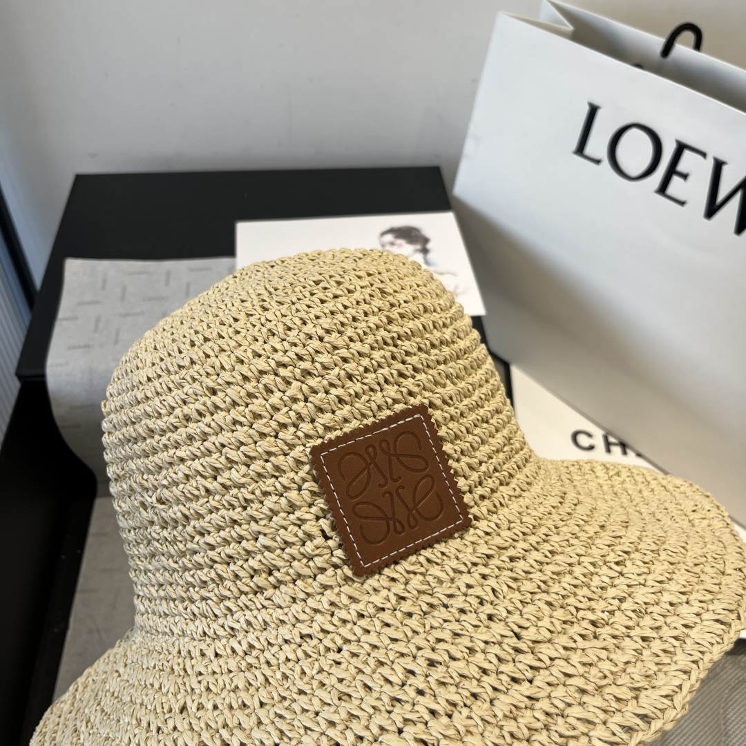 Loewe Hat