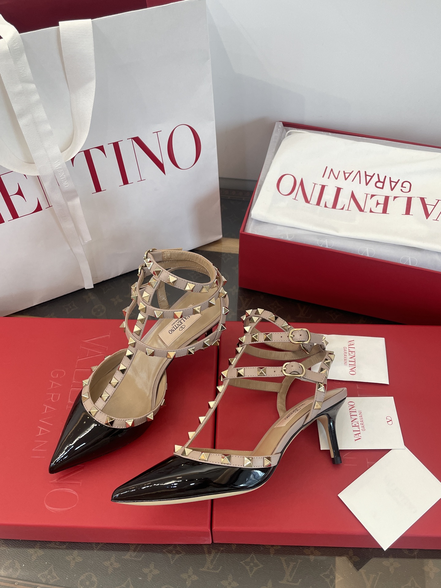 Valentino Rockstud Heels-6.5CM(EU35-41)