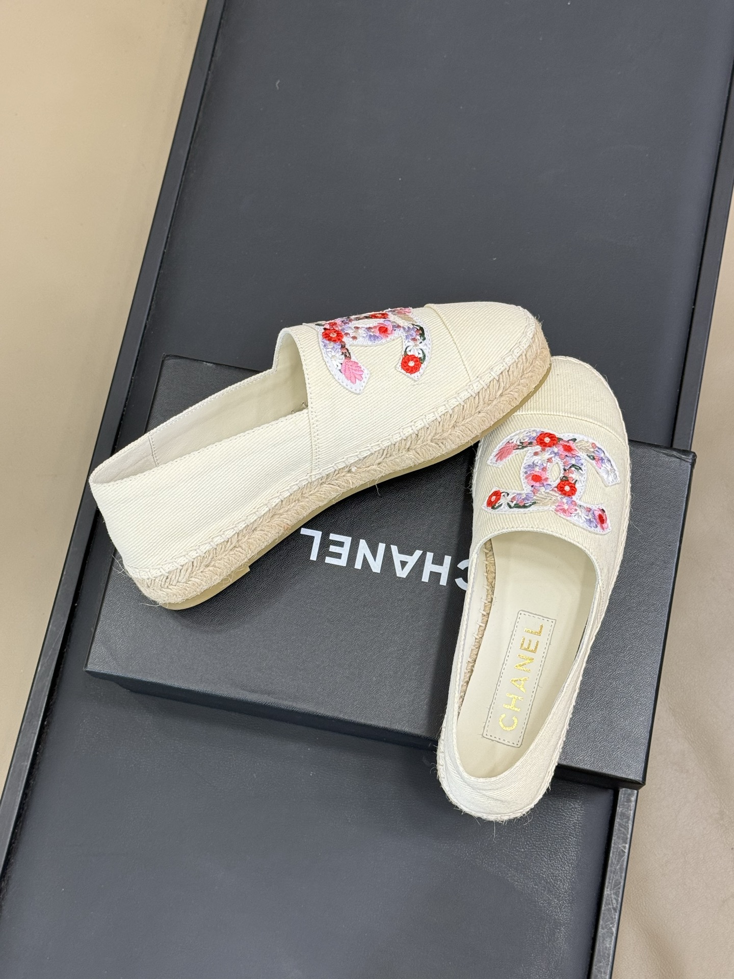 Chanel 25SS Espadrilles
