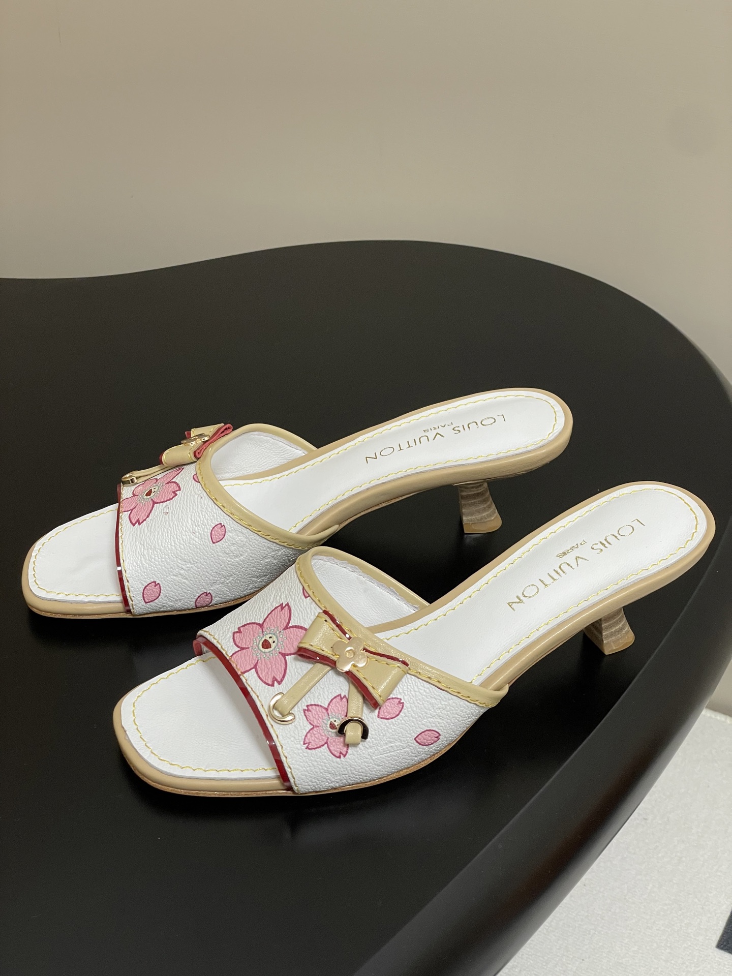 Louis Vuitton 2025SS Slides(EU35-41)-3CM