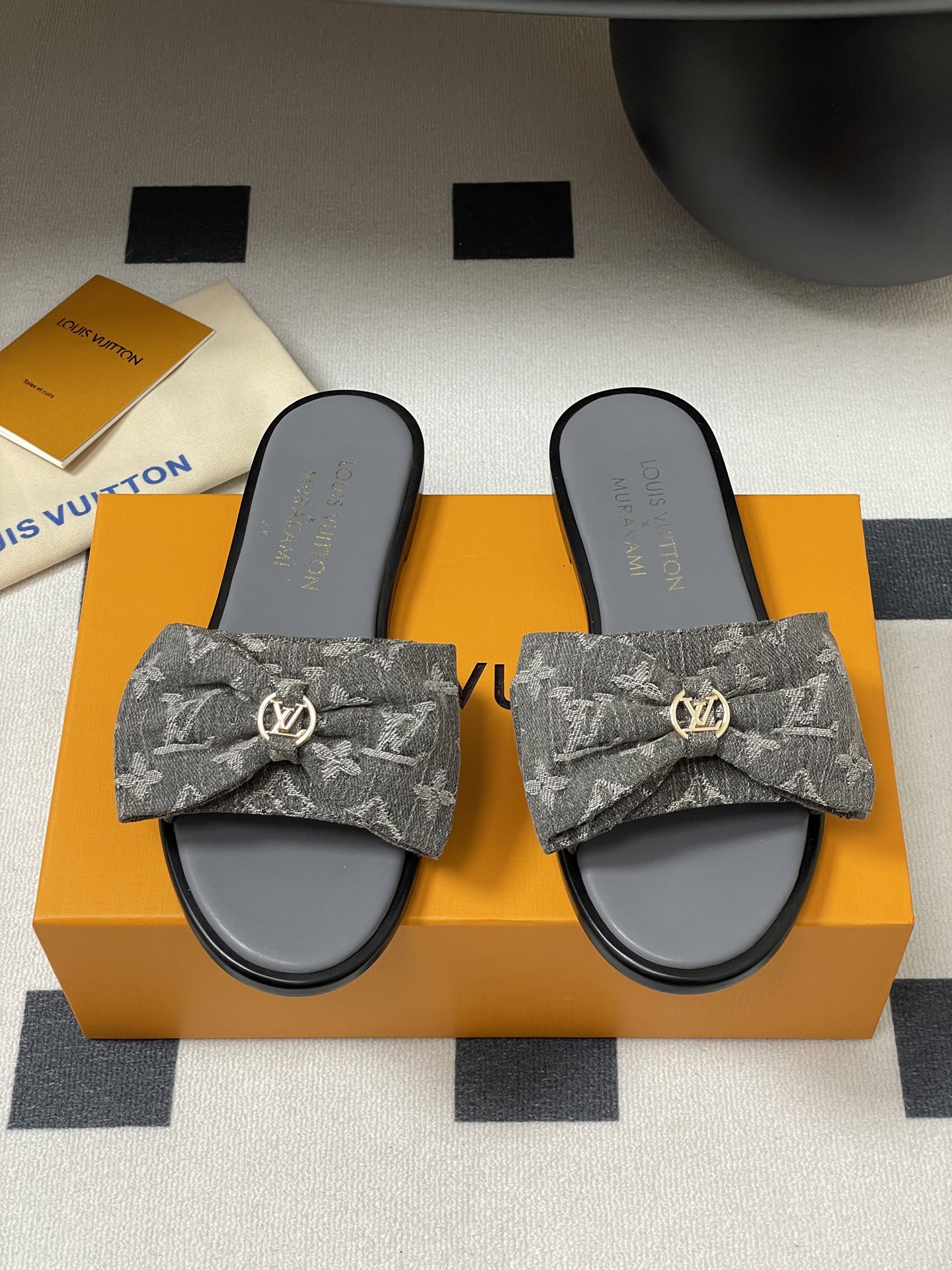 Louis Vuitton 2025SS Slides(EU35-41)