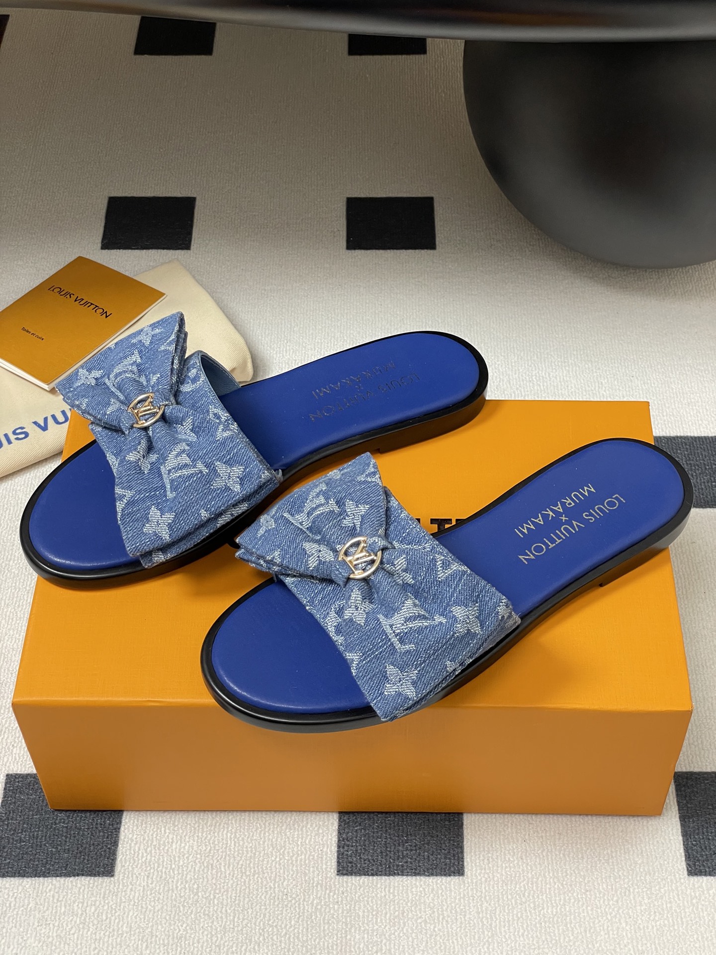 Louis Vuitton 2025SS Slides(EU35-41)