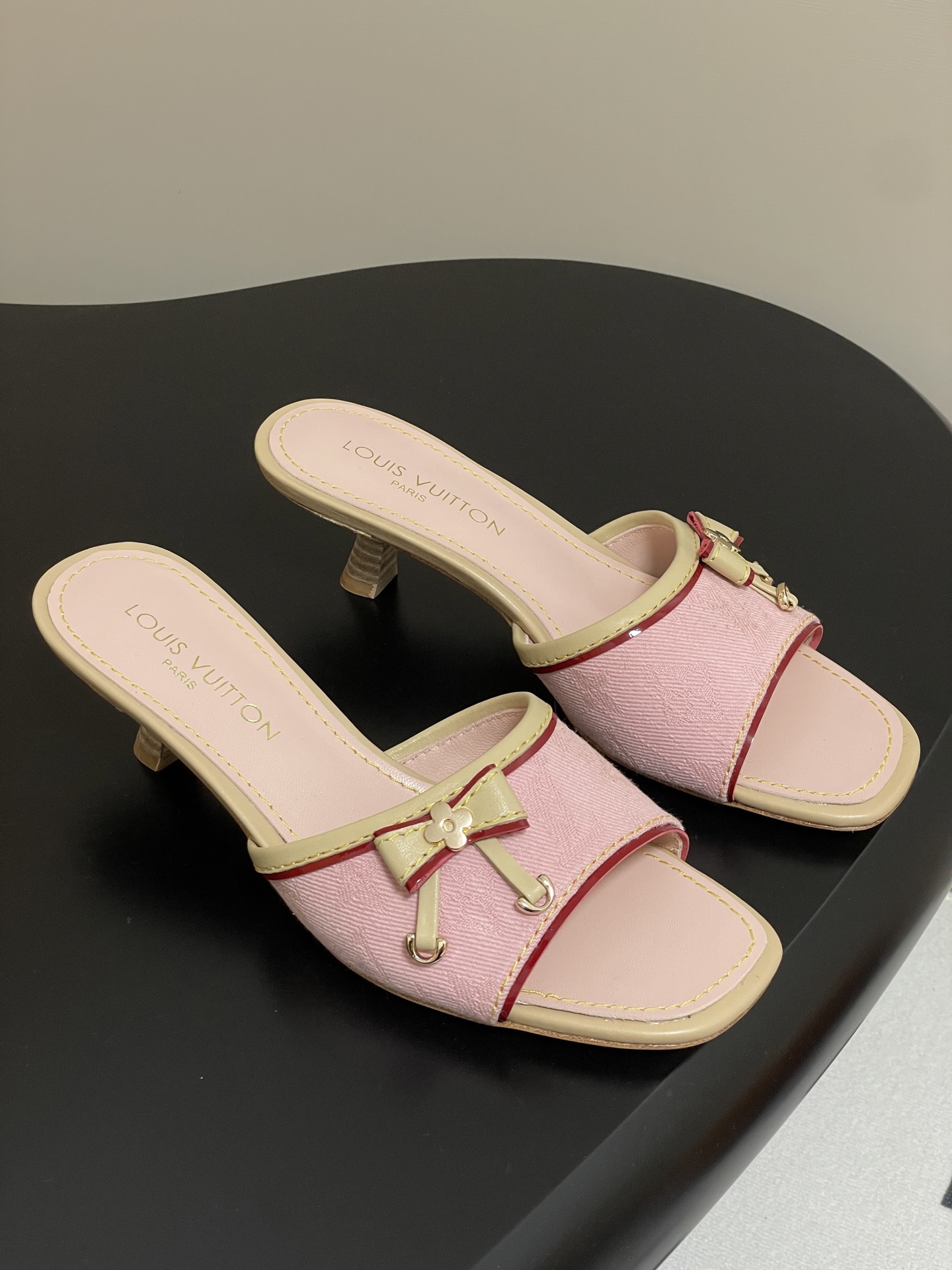 Louis Vuitton 2025SS Slides(EU35-41)-3CM
