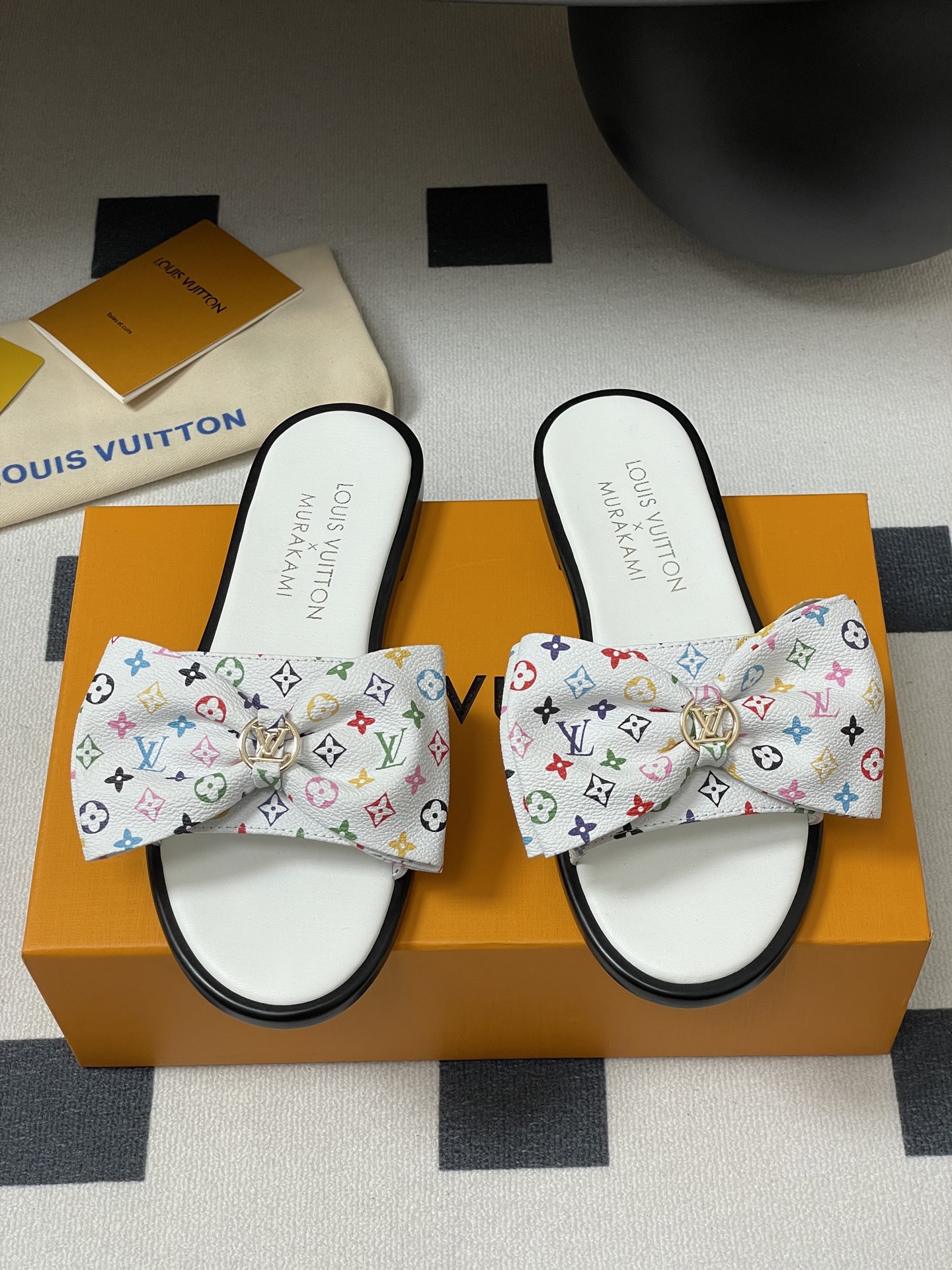 Louis Vuitton 2025SS Slides(EU35-42)