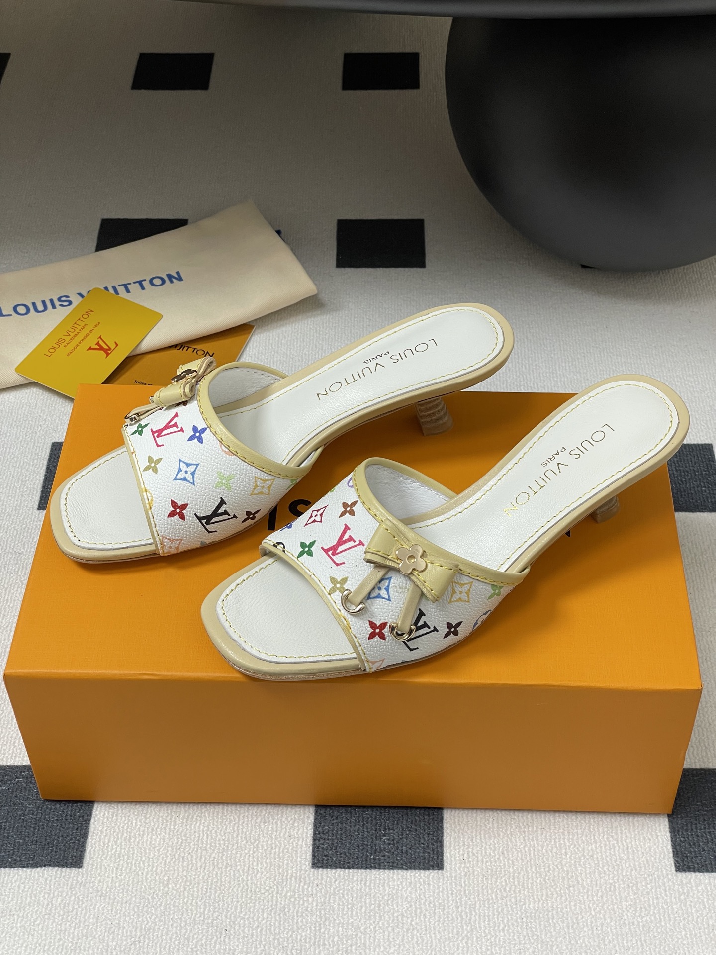 Louis Vuitton 2025SS Slides(EU35-41)-3CM