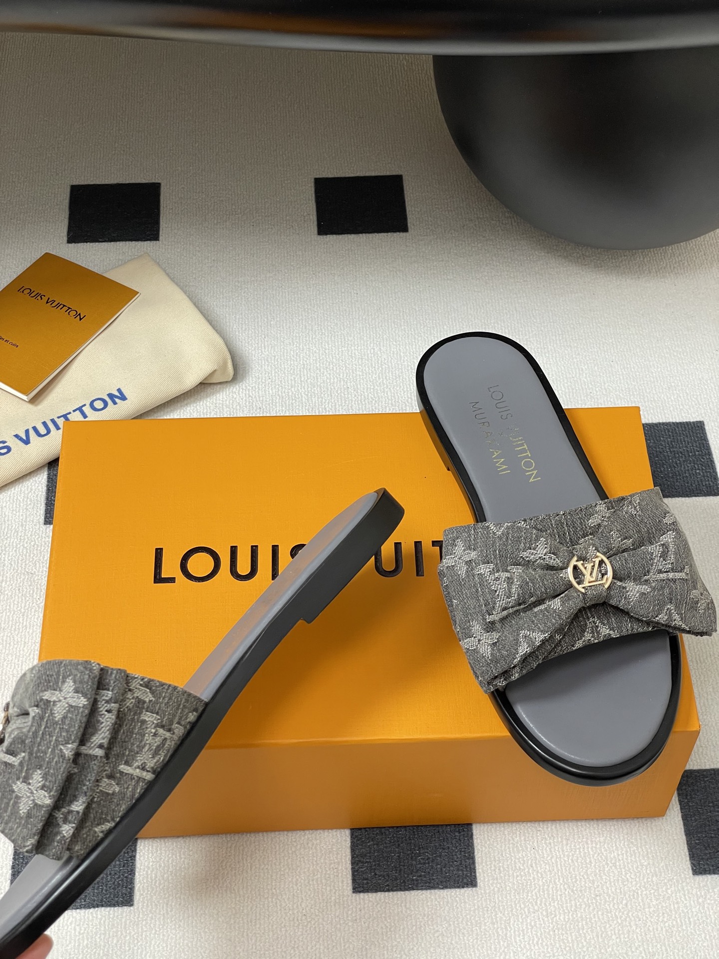 Louis Vuitton 2025SS Slides(EU35-41)