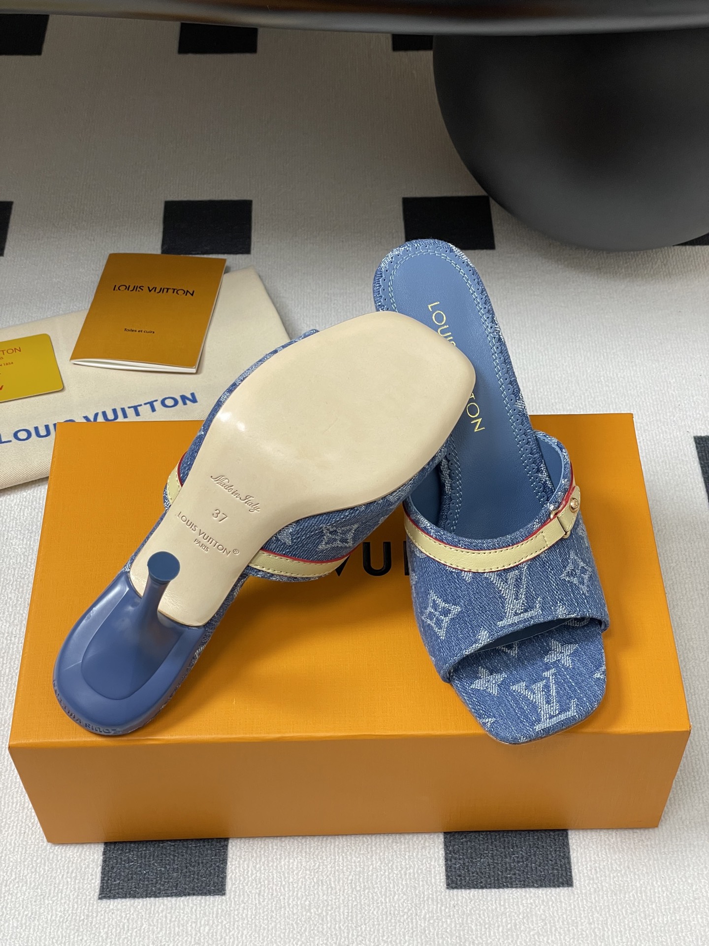 Louis Vuitton 2025SS Slides(EU35-41)-9CM