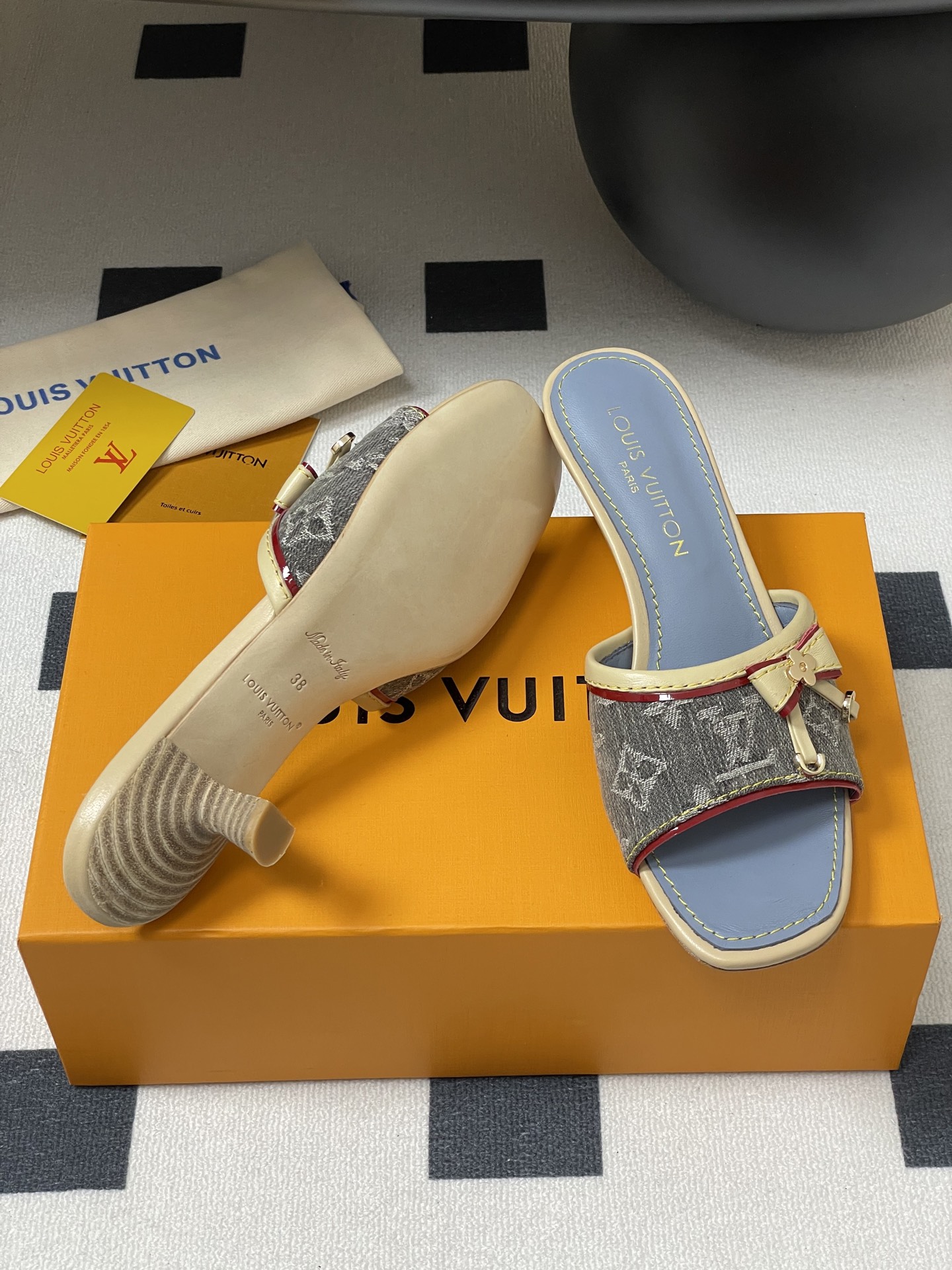 Louis Vuitton 2025SS Slides(EU35-41)-3CM