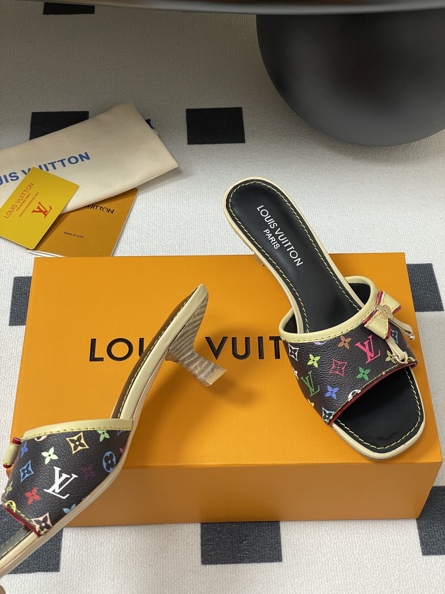 Louis Vuitton 2025SS Slides(EU35-41)-3CM