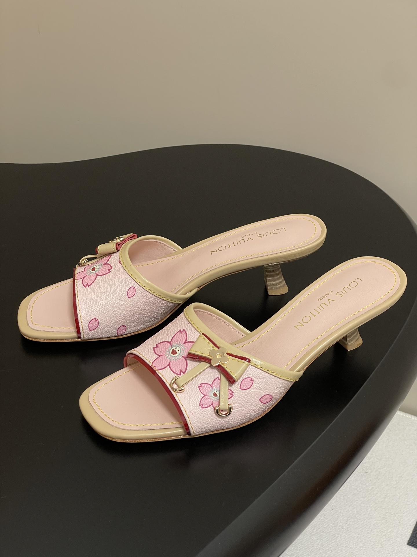 Louis Vuitton 2025SS Slides(EU35-41)-3CM