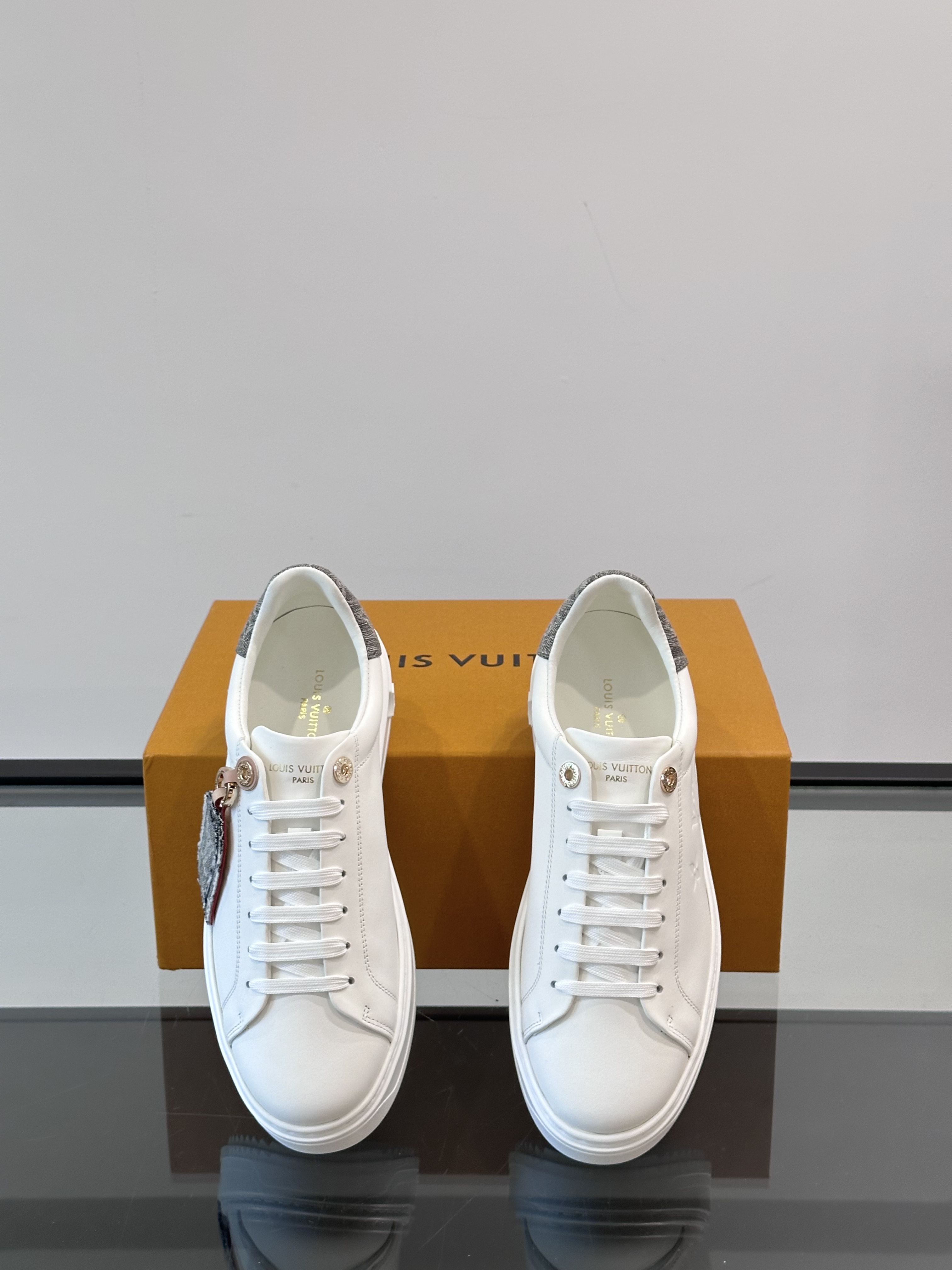 Louis Vuitton Trainer Sneakers(EU35-45)