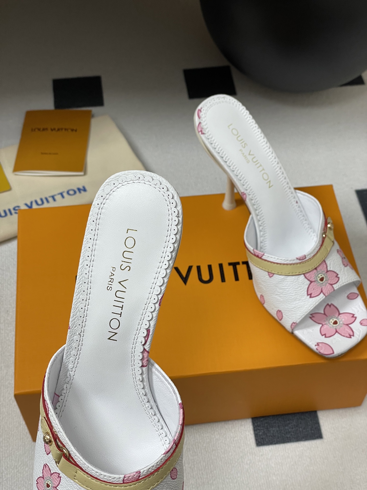 Louis Vuitton 2025SS Slides(EU35-41)-9CM