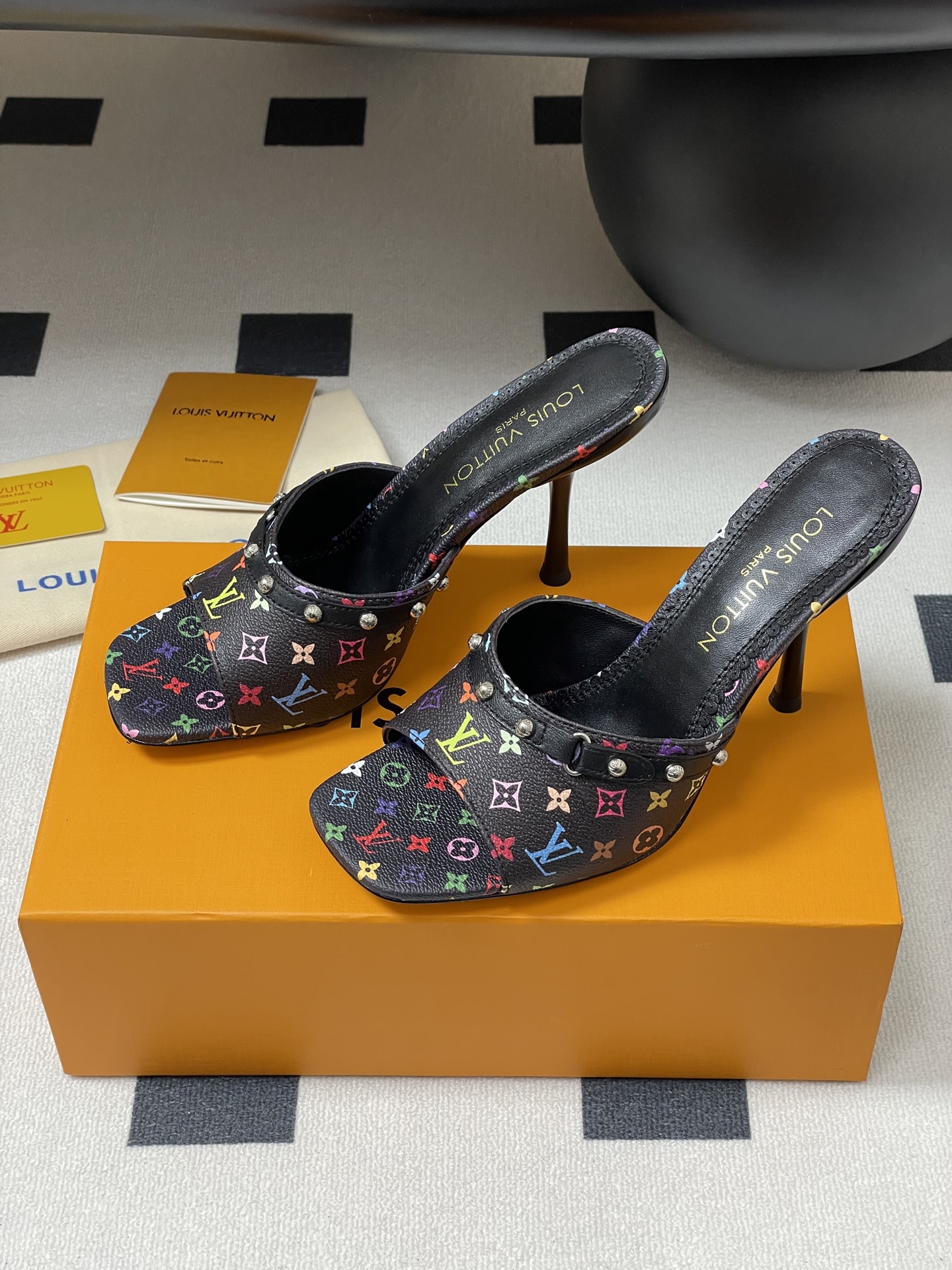 Louis Vuitton 2025SS Slides(EU35-41)-9CM