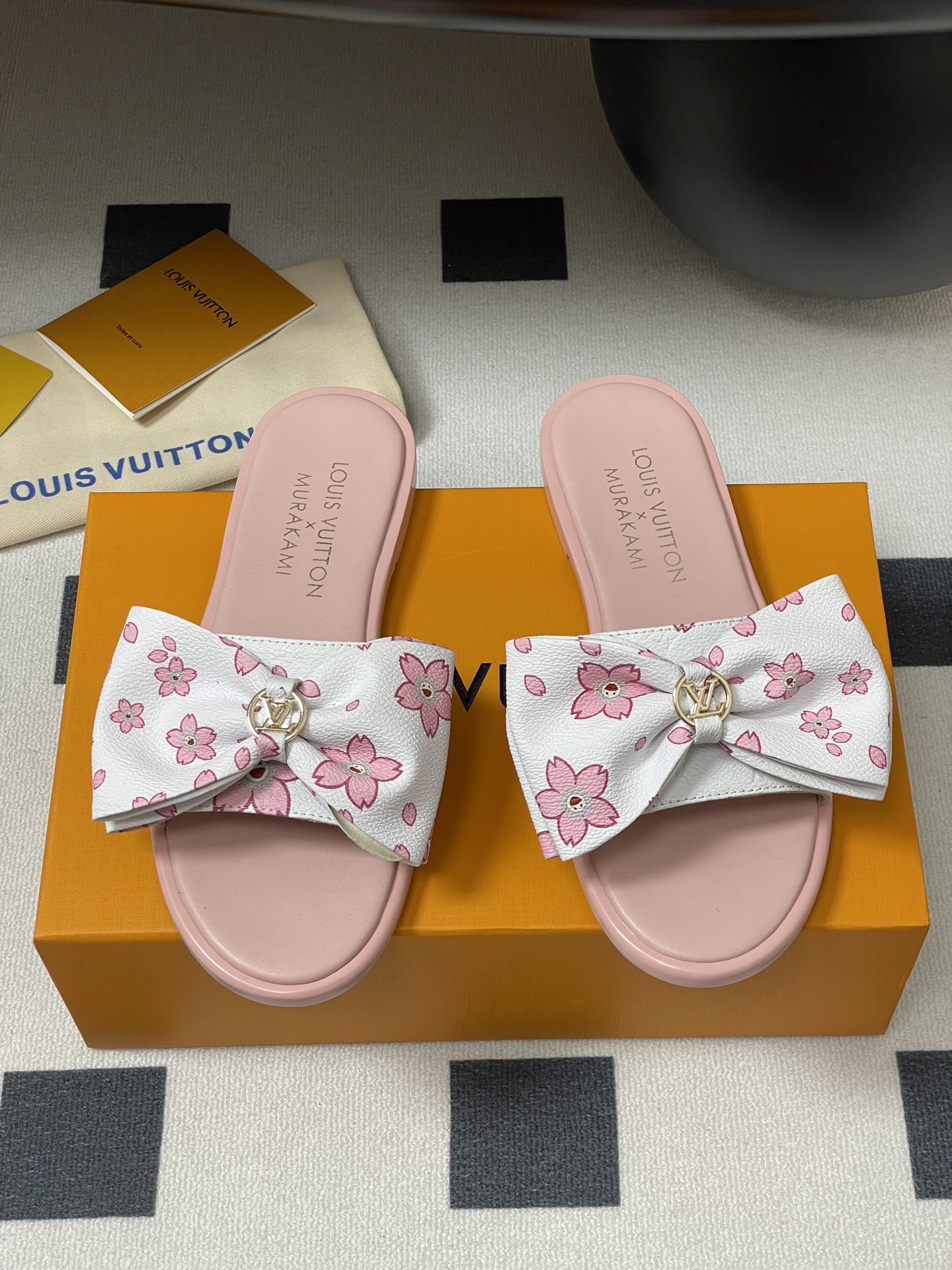 Louis Vuitton 2025SS Slides(EU35-41)