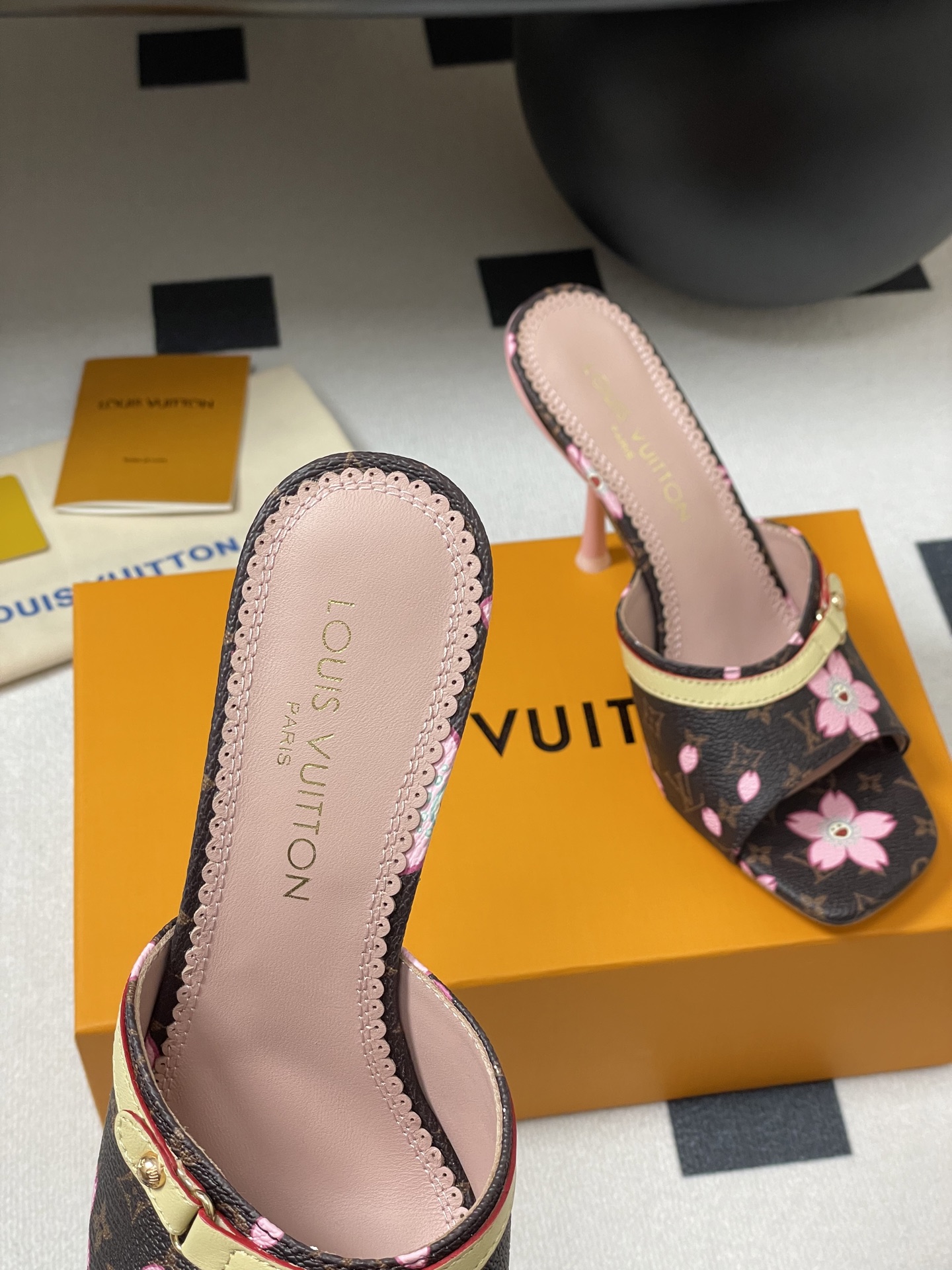 Louis Vuitton 2025SS Slides(EU35-41)-9CM