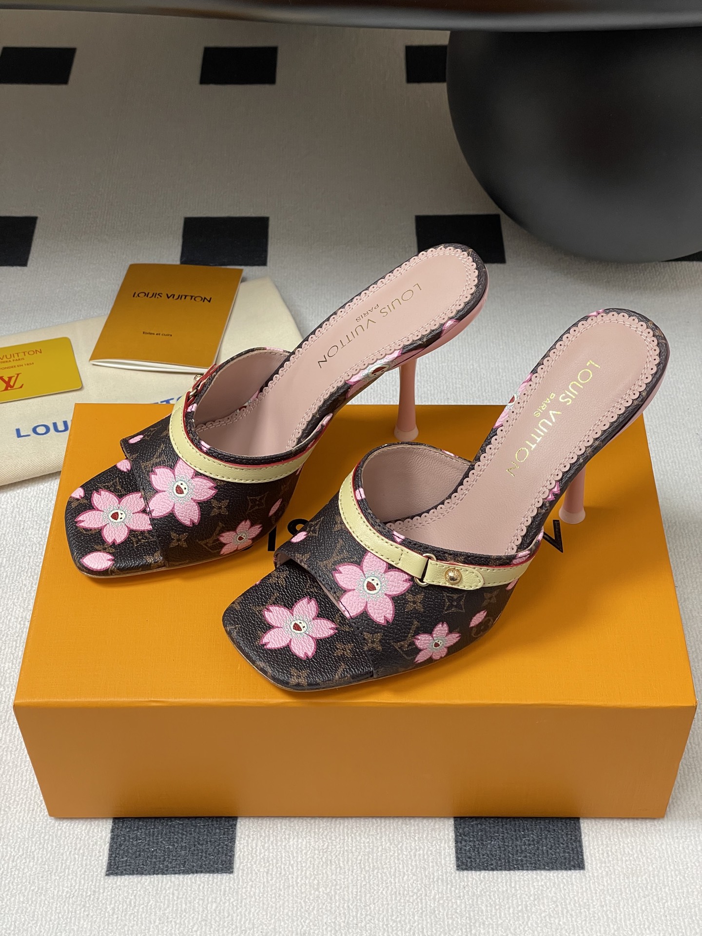 Louis Vuitton 2025SS Slides(EU35-41)-9CM