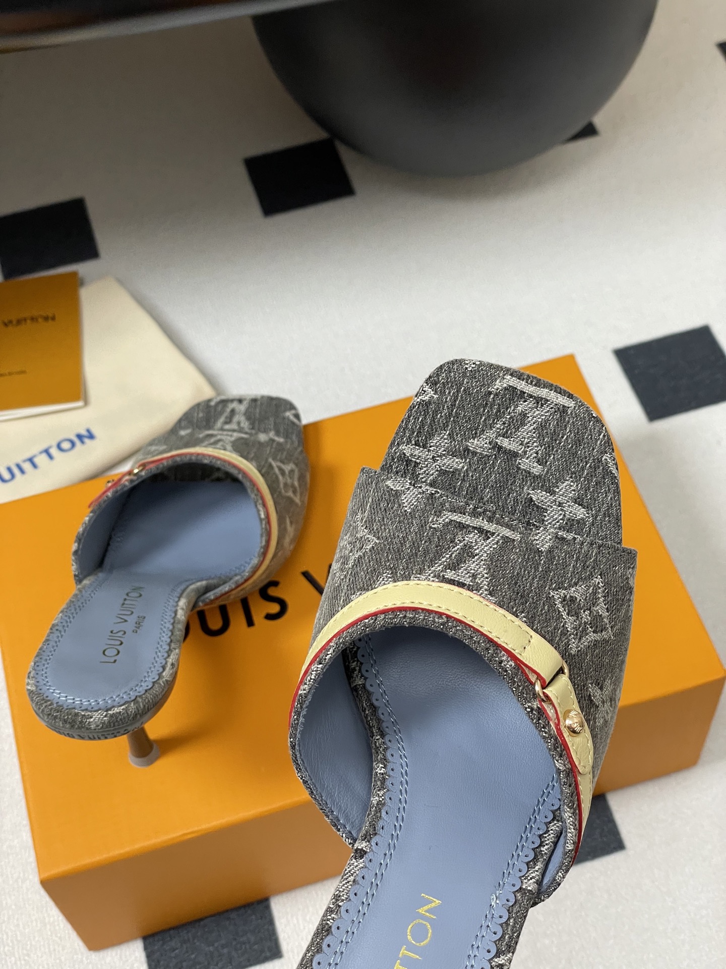 Louis Vuitton 2025SS Slides(EU35-41)-9CM
