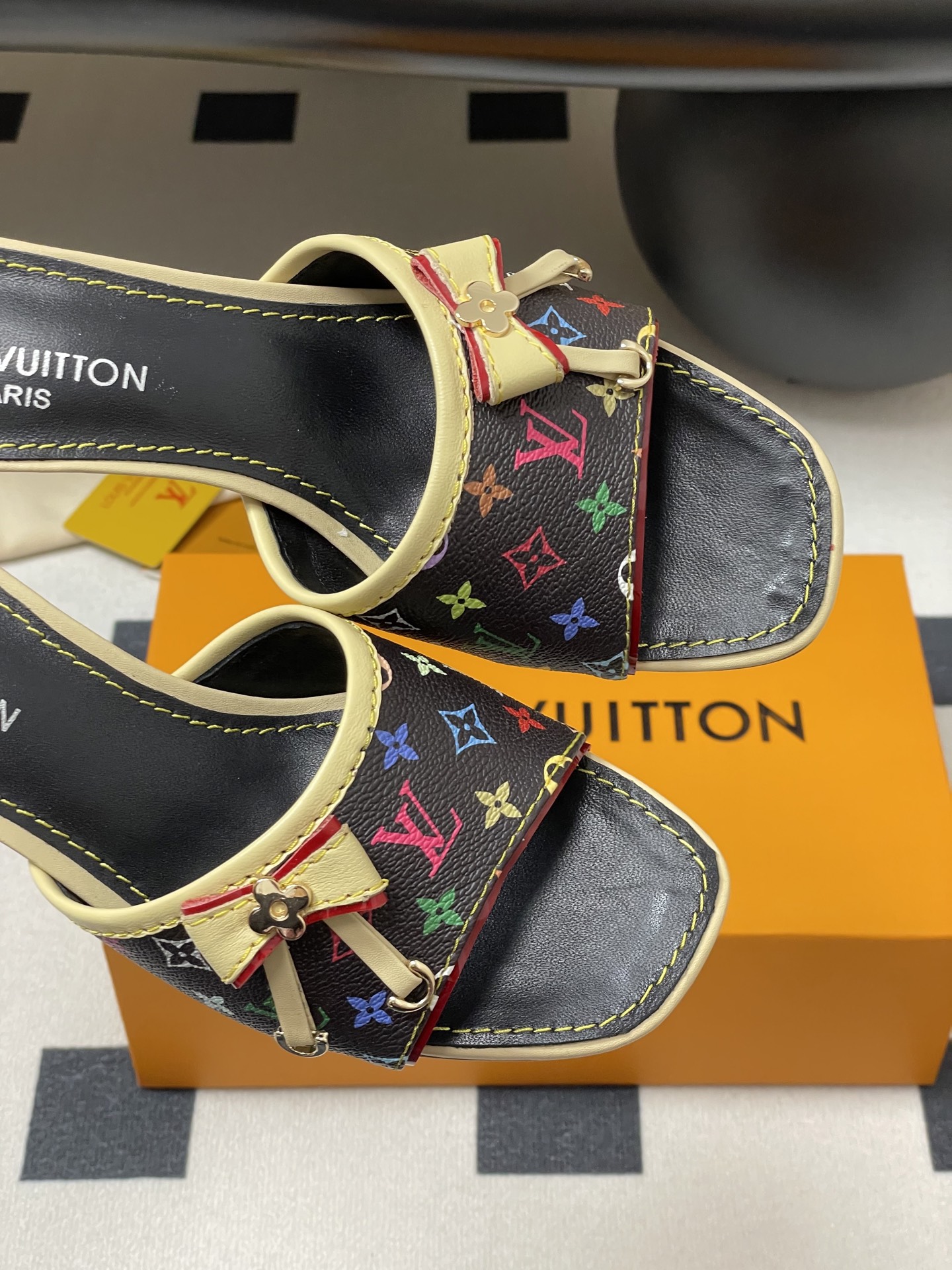 Louis Vuitton 2025SS Slides(EU35-41)-3CM