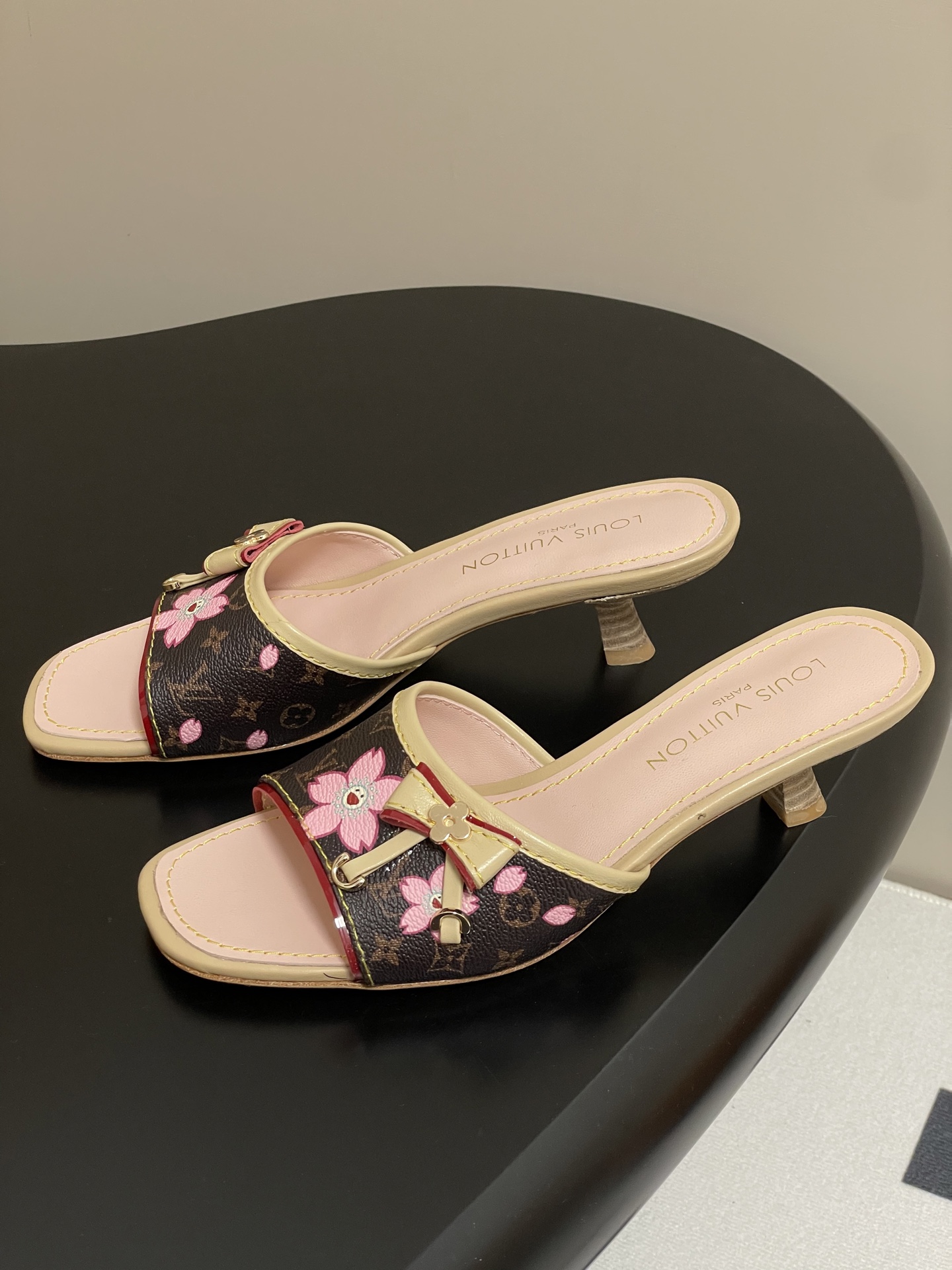 Louis Vuitton 2025SS Slides(EU35-41)-3CM