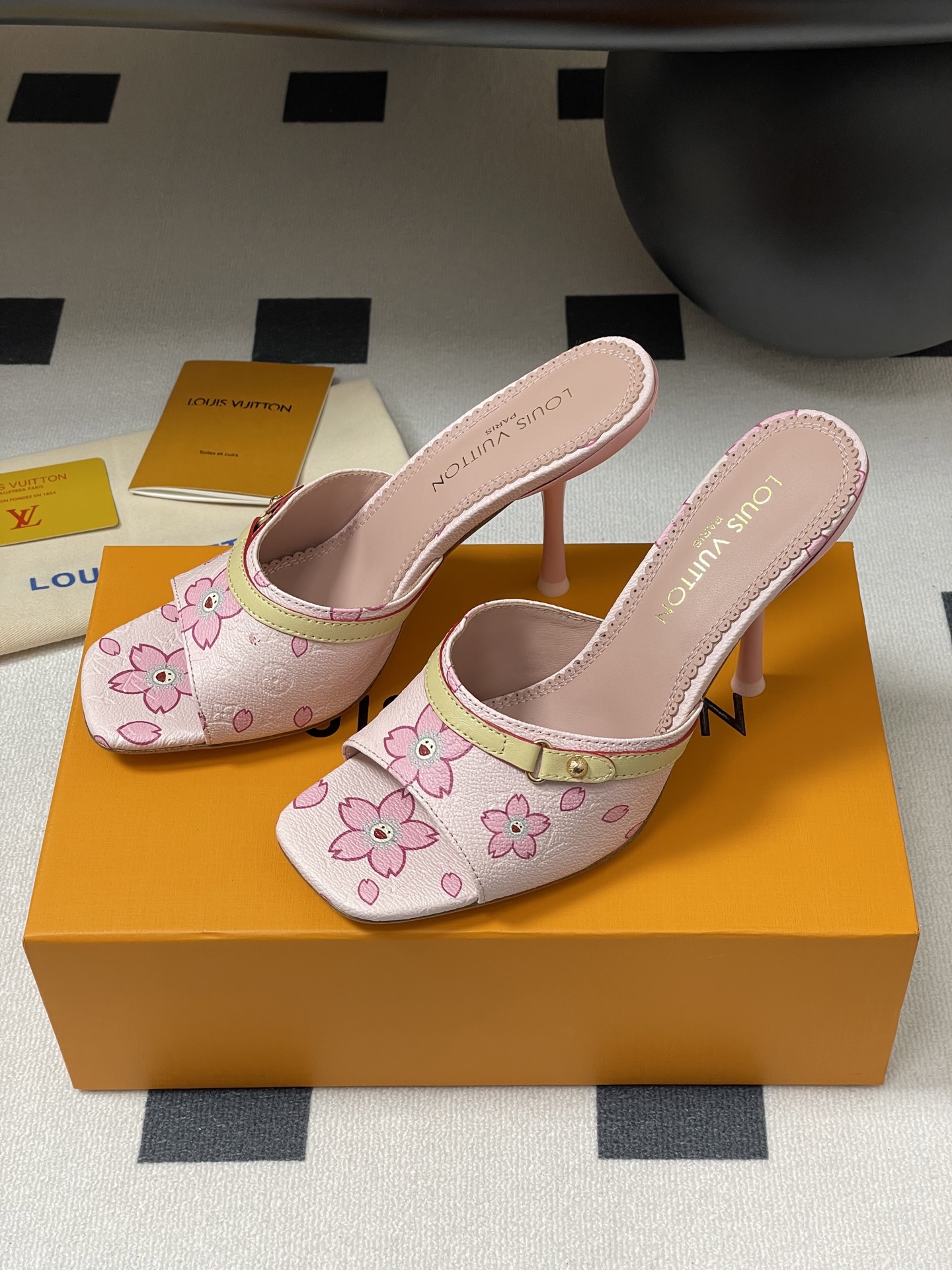 Louis Vuitton 2025SS Slides(EU35-41)-9CM