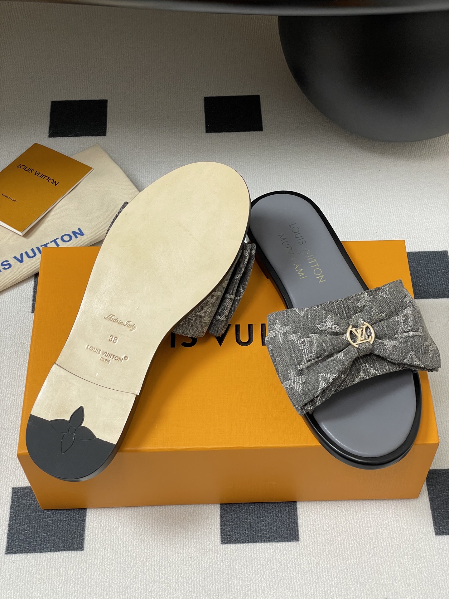 Louis Vuitton 2025SS Slides(EU35-41)