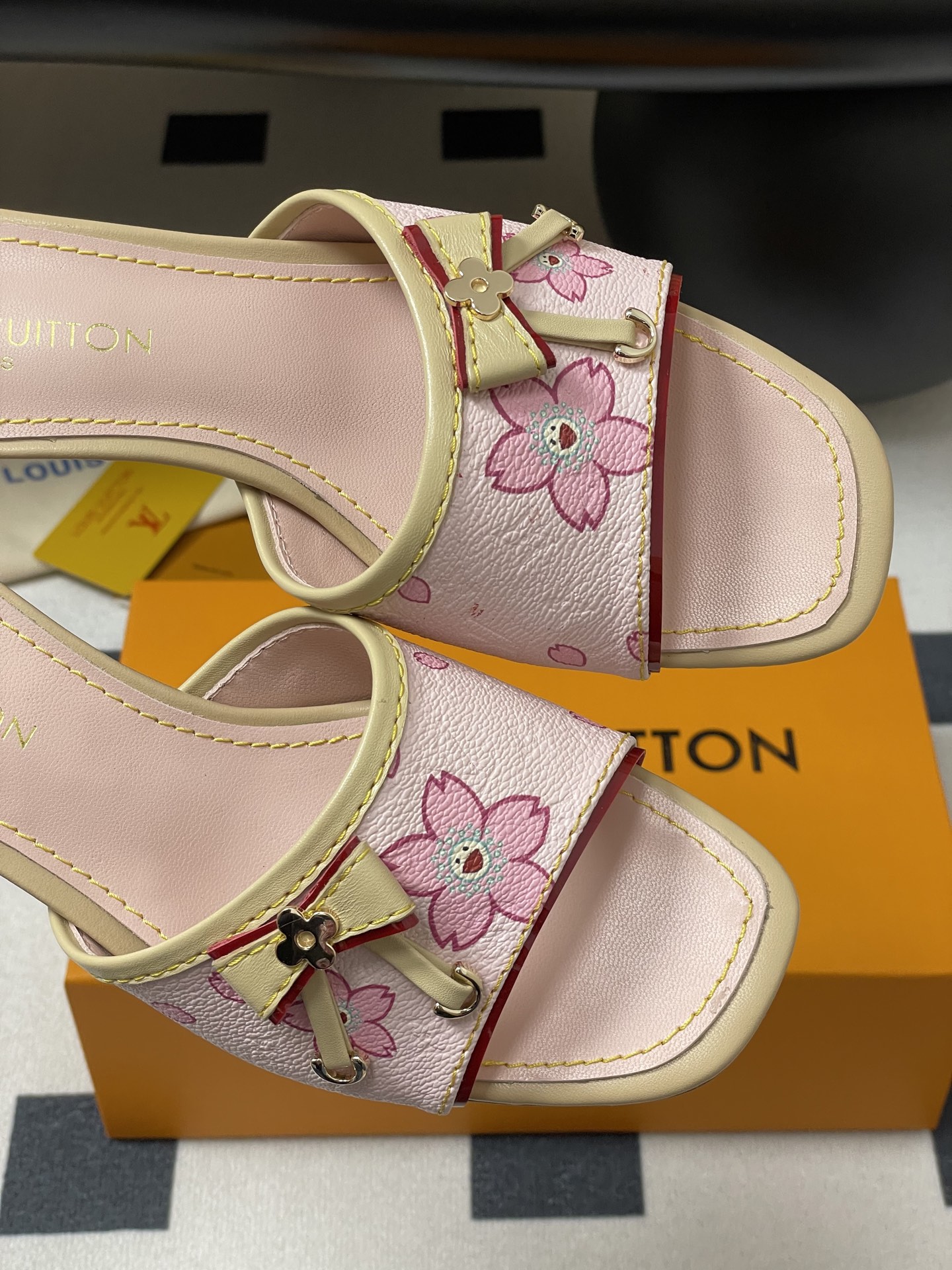 Louis Vuitton 2025SS Slides(EU35-41)-3CM