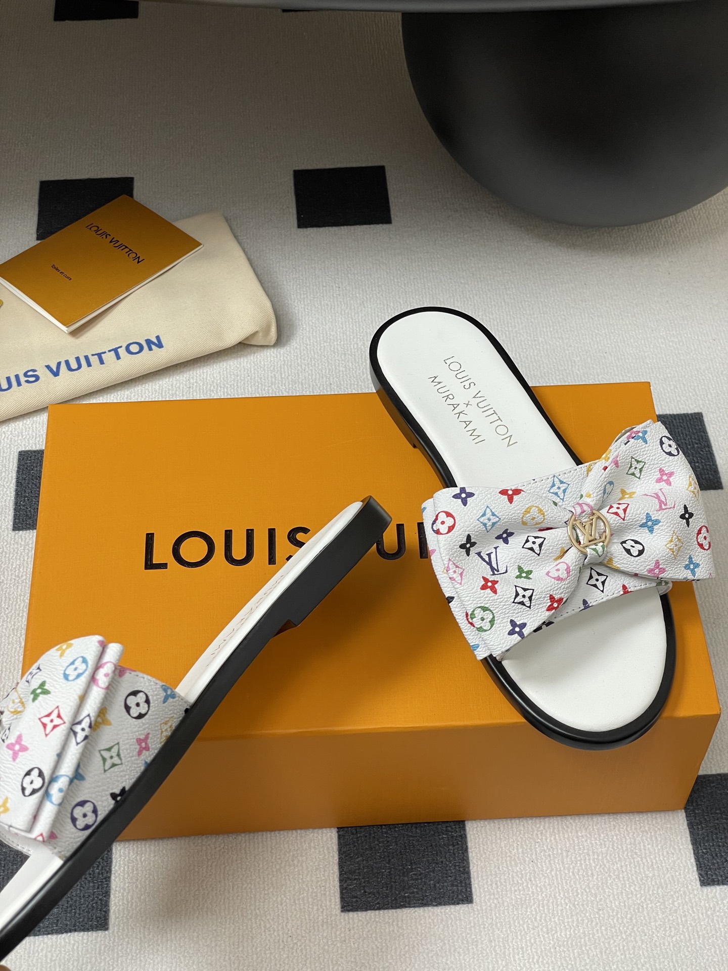 Louis Vuitton 2025SS Slides(EU35-42)