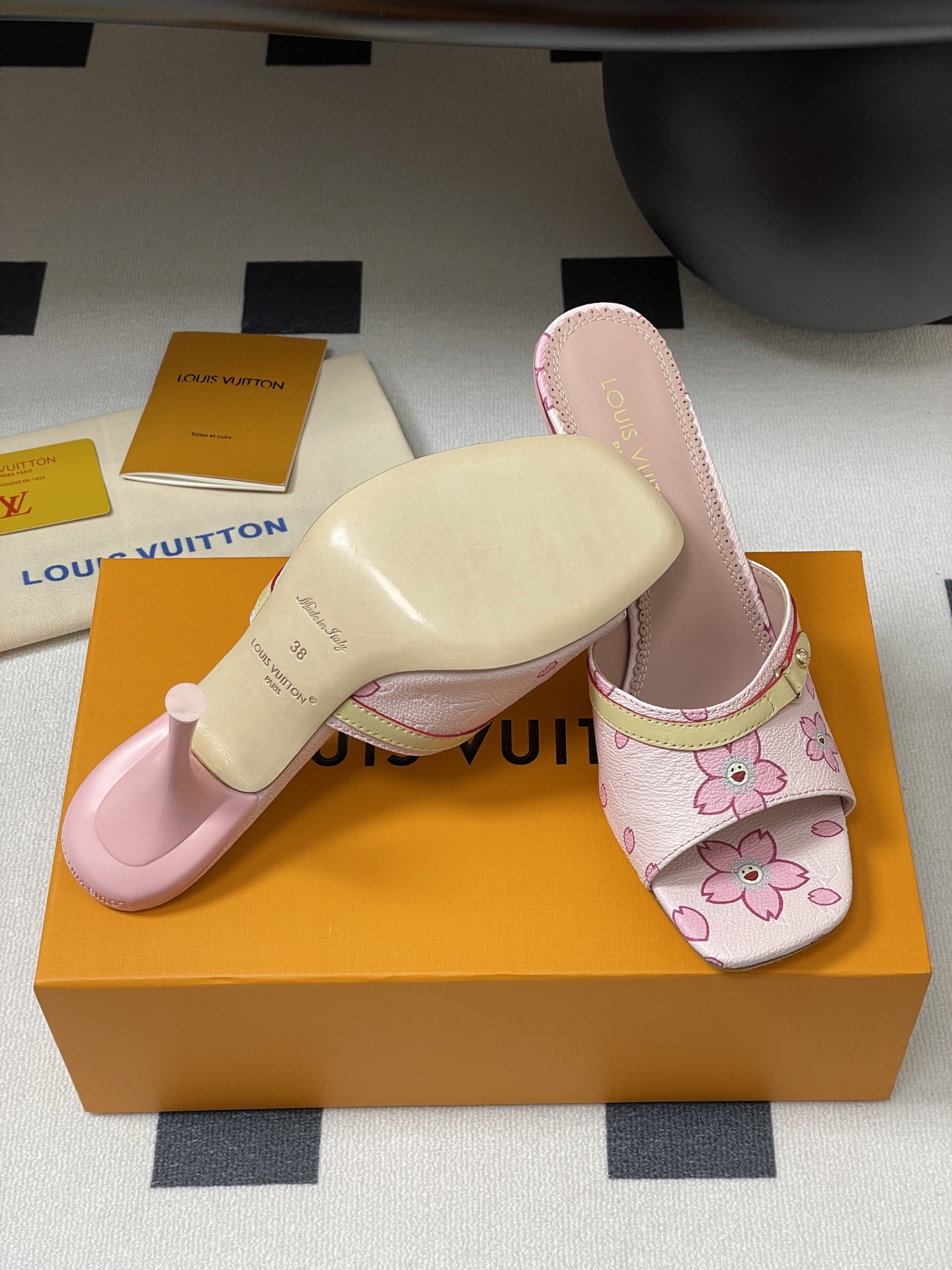 Louis Vuitton 2025SS Slides(EU35-41)-9CM