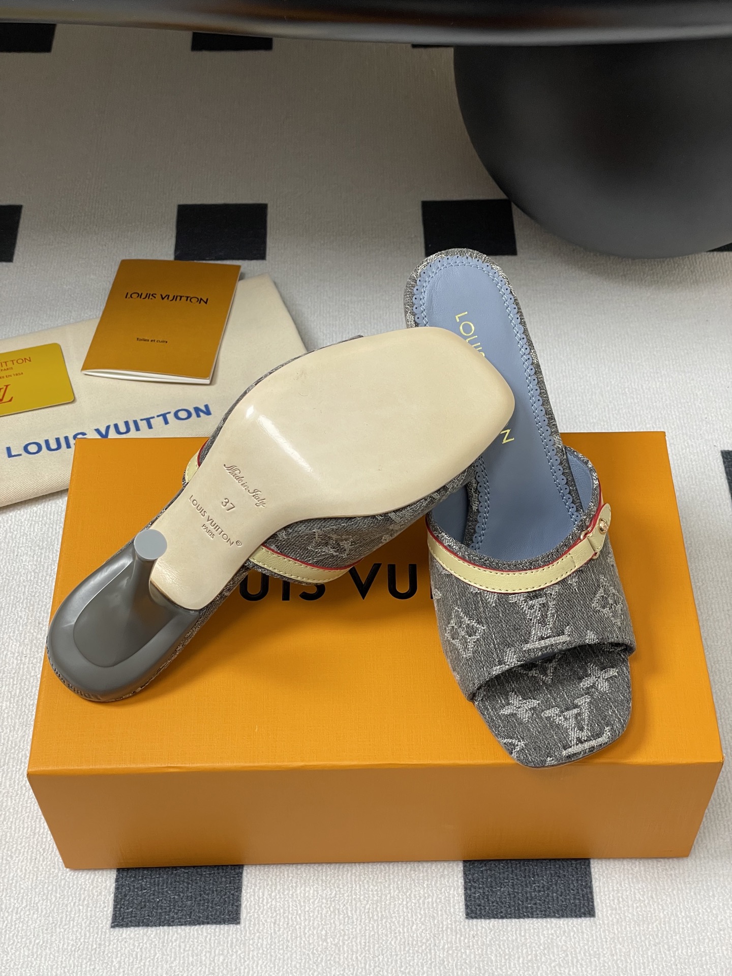Louis Vuitton 2025SS Slides(EU35-41)-9CM
