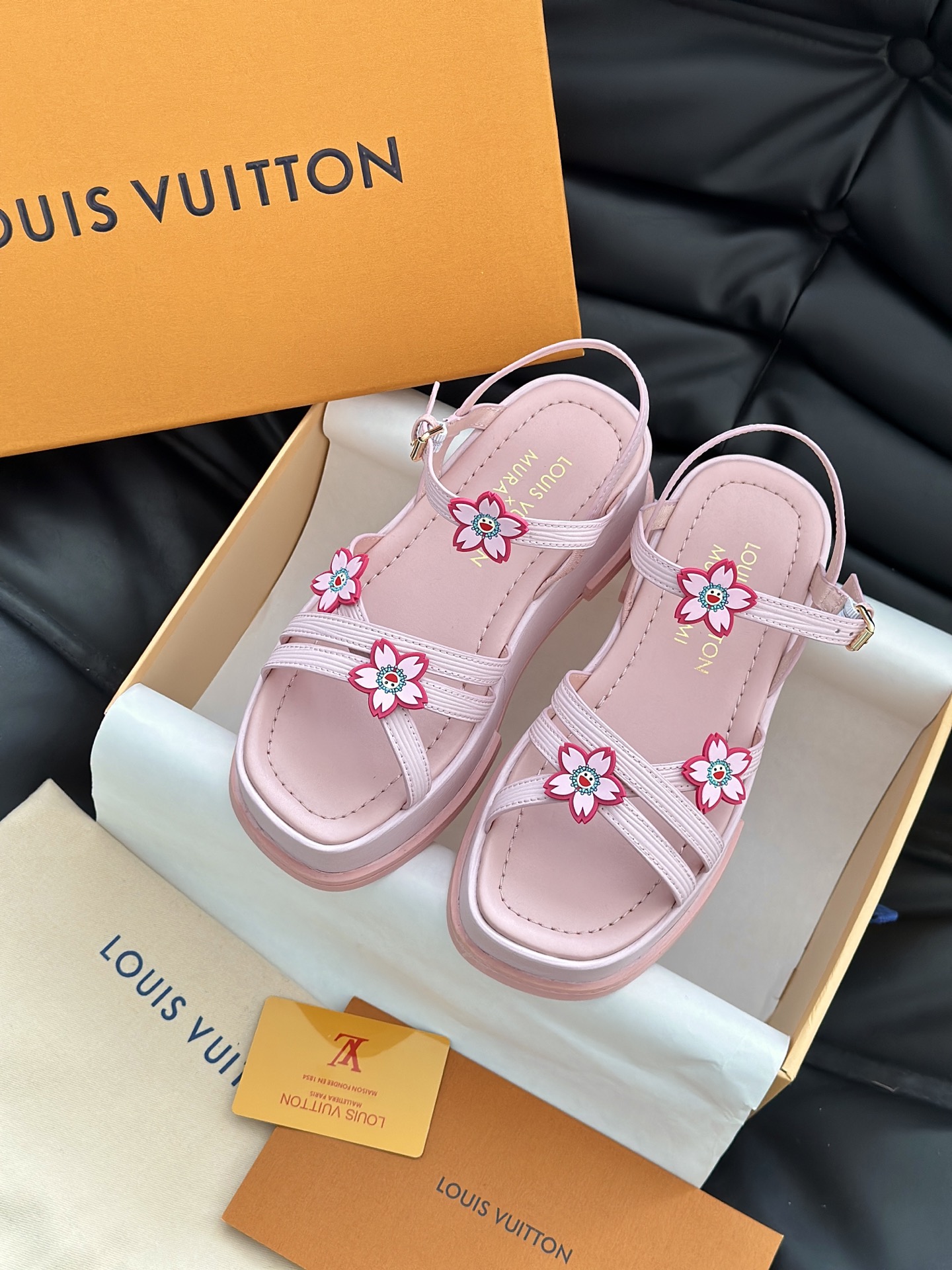 Louis Vuitton 2025SS Slides-5U35-41)