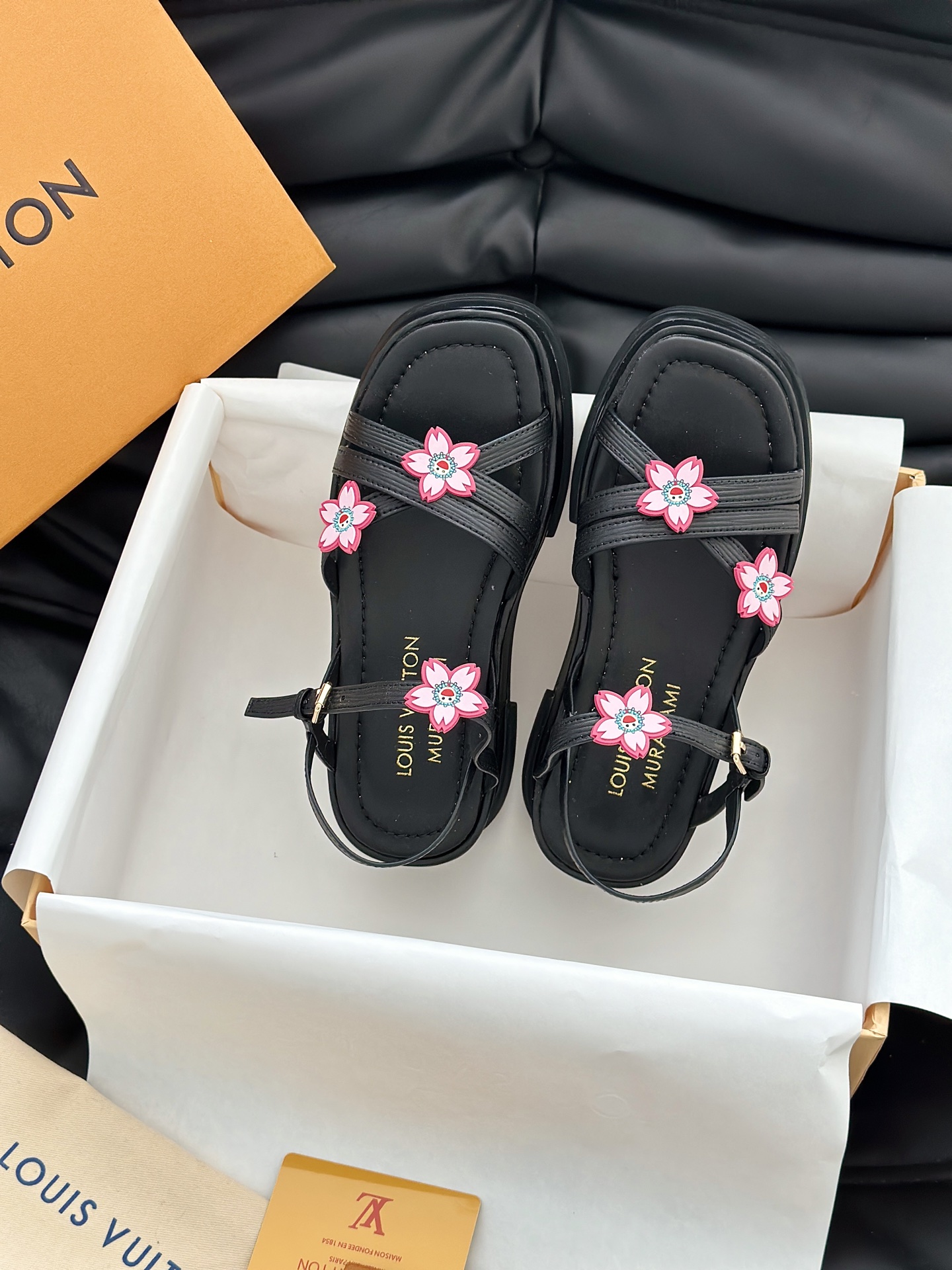Louis Vuitton 2025SS Slides-5U35-41)