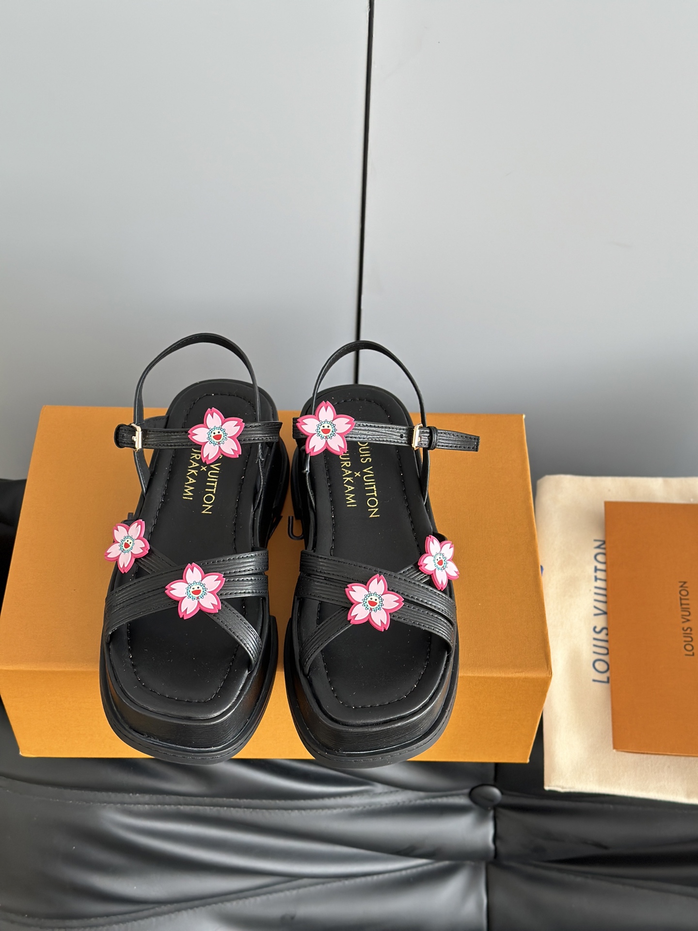 Louis Vuitton 2025SS Slides-5U35-41)