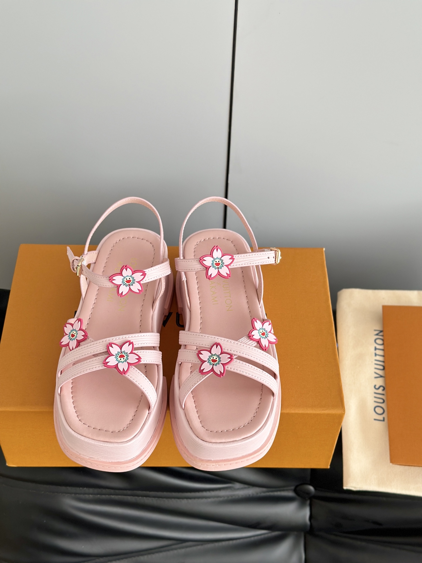 Louis Vuitton 2025SS Slides-5U35-41)