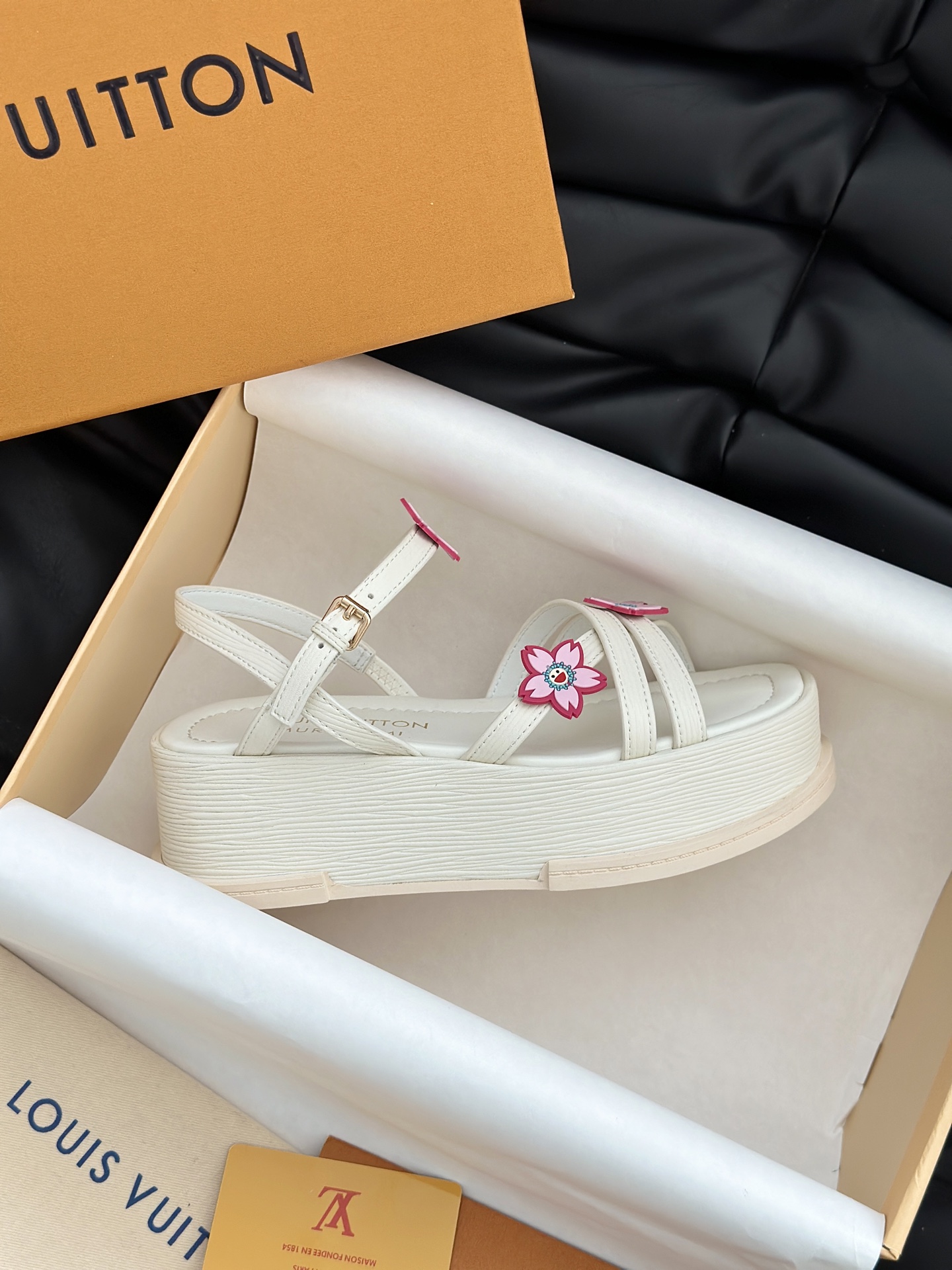 Louis Vuitton 2025SS Slides-5CM(EU35-41)