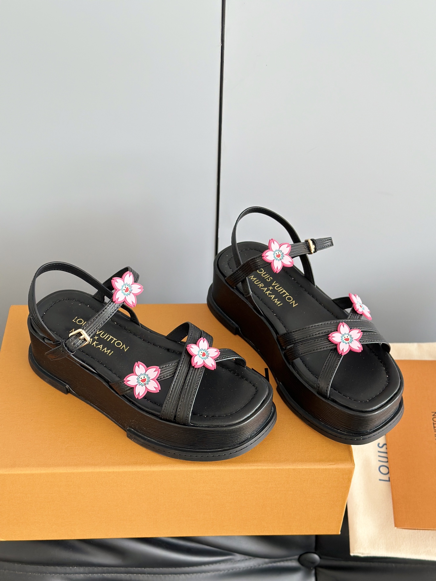 Louis Vuitton 2025SS Slides-5U35-41)