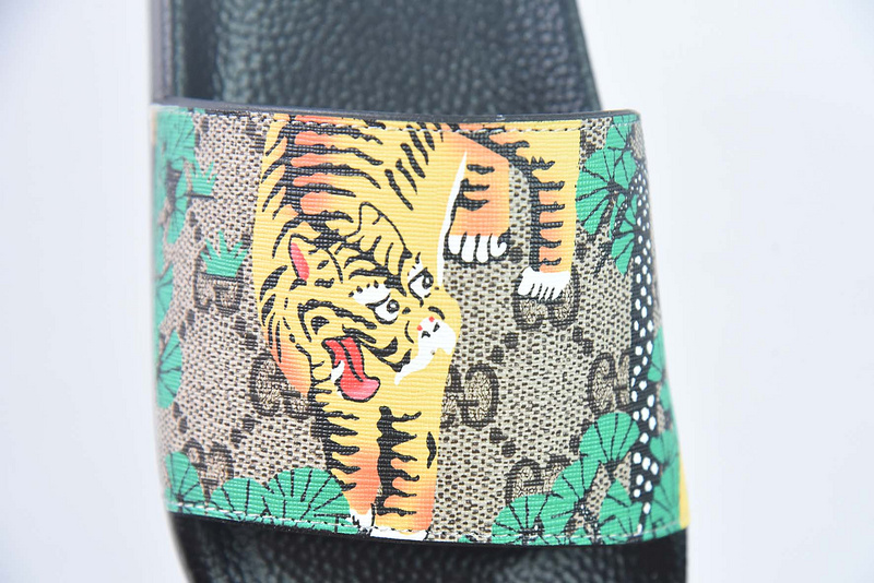 Gucci Slides(EU35-45)