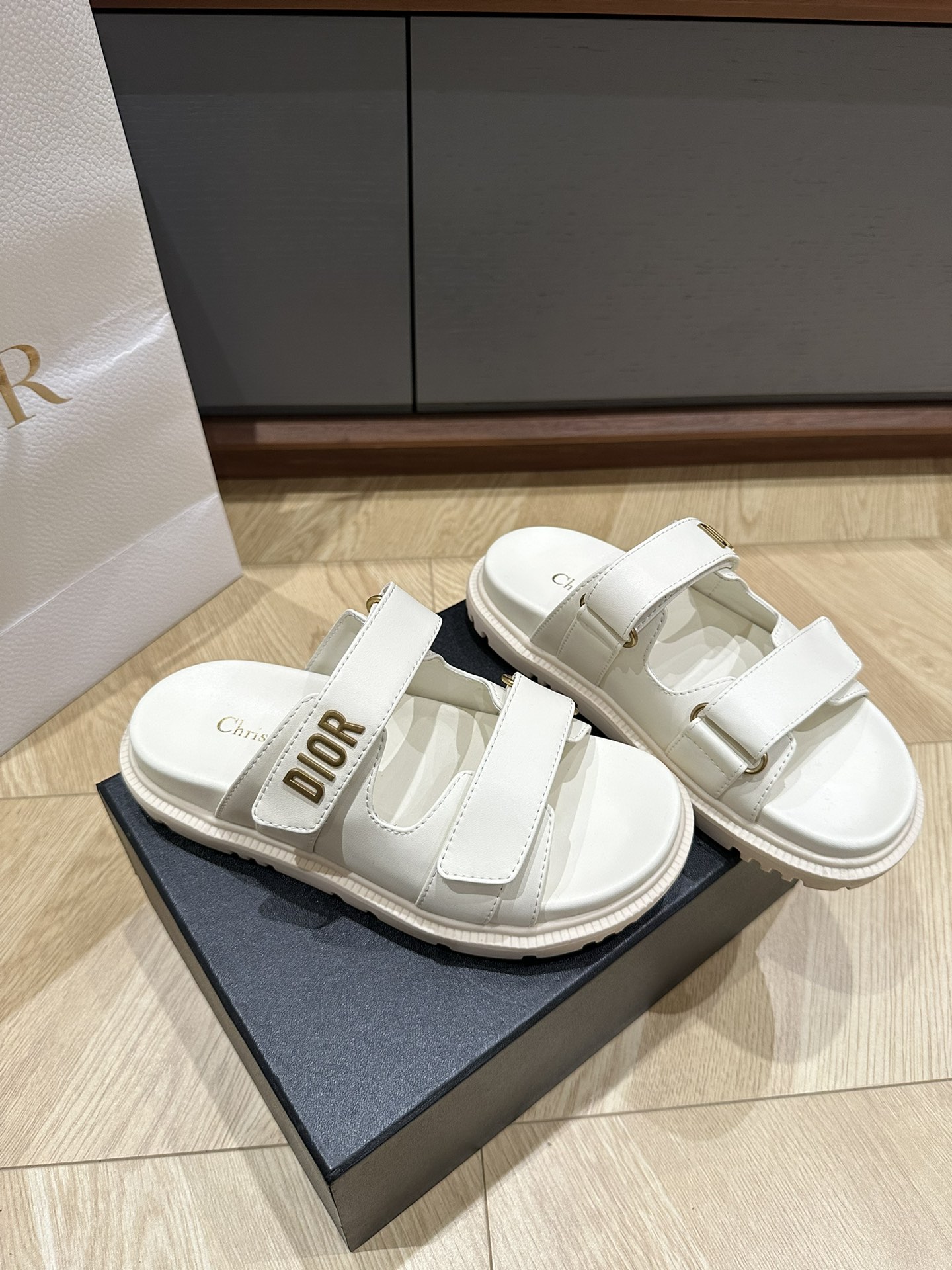 D*or 2025SS Sandals (EU35-41)