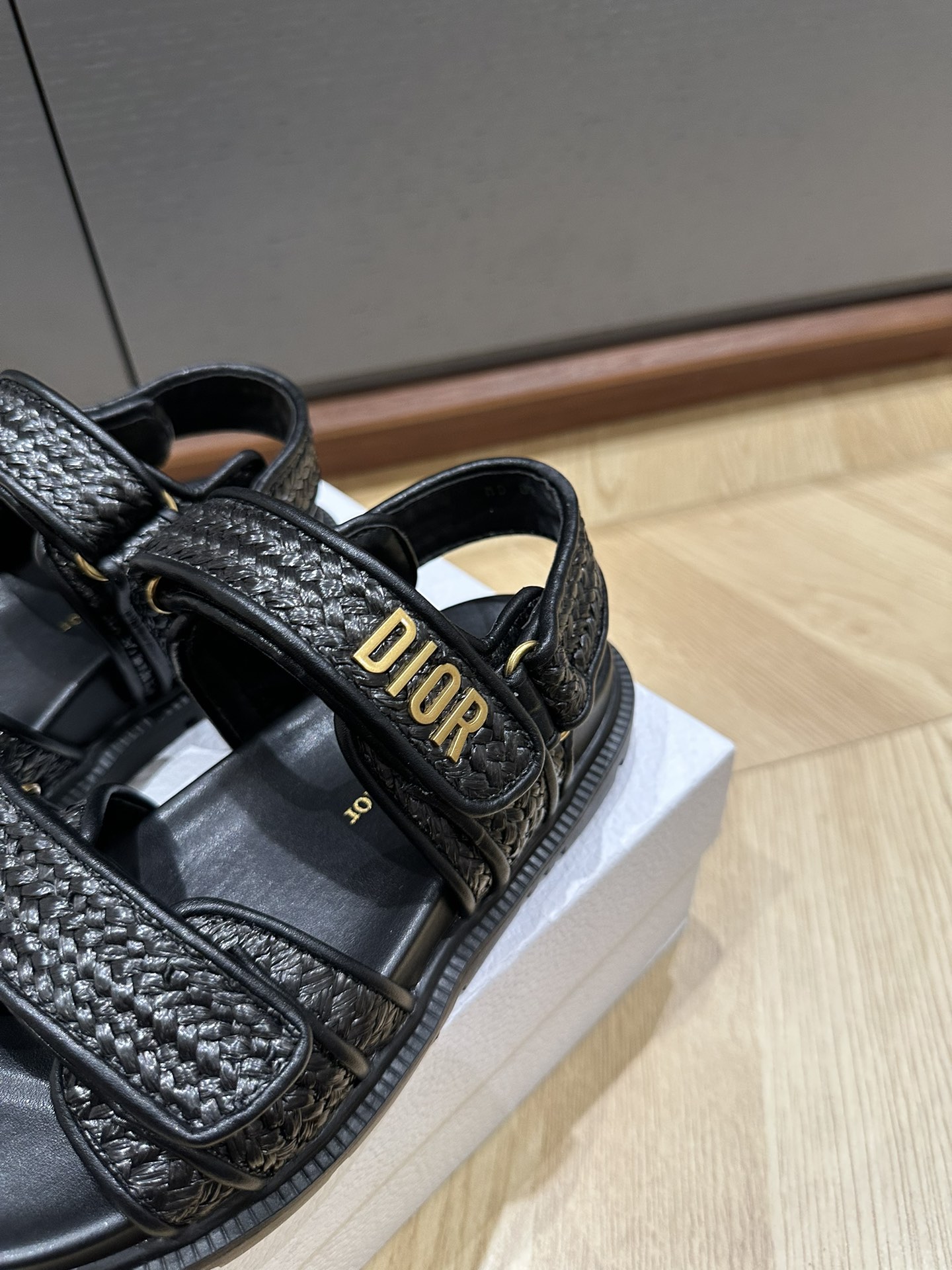 D*or 2025SS Sandals (EU35-41)