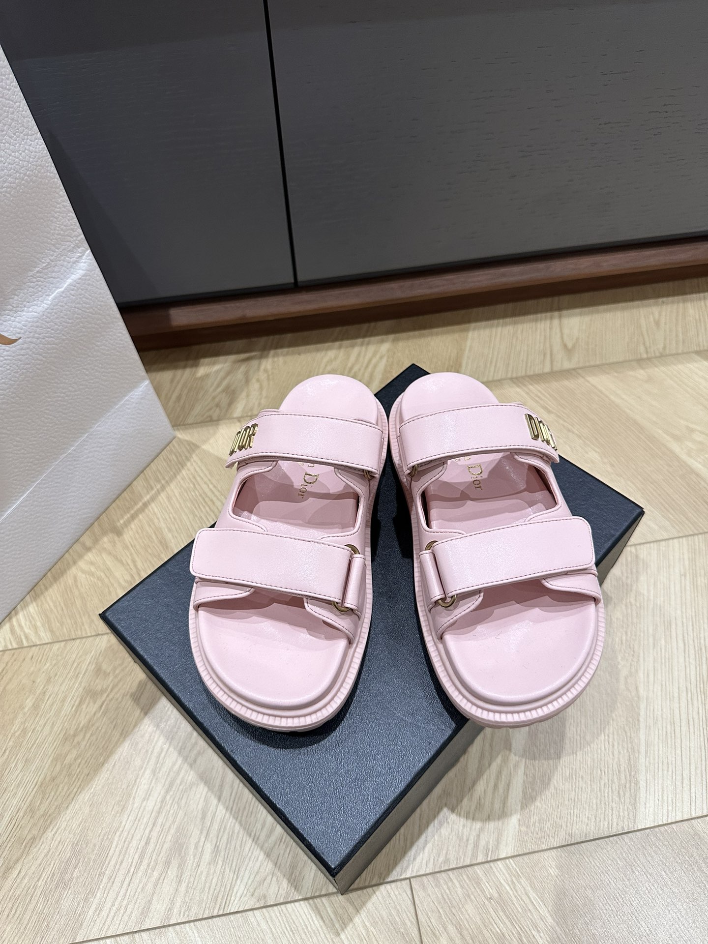 D*or 2025SS Sandals (EU35-41)