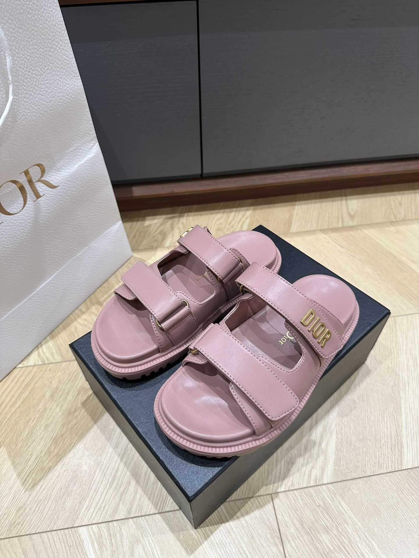 D*or 2025SS Sandals (EU35-41)