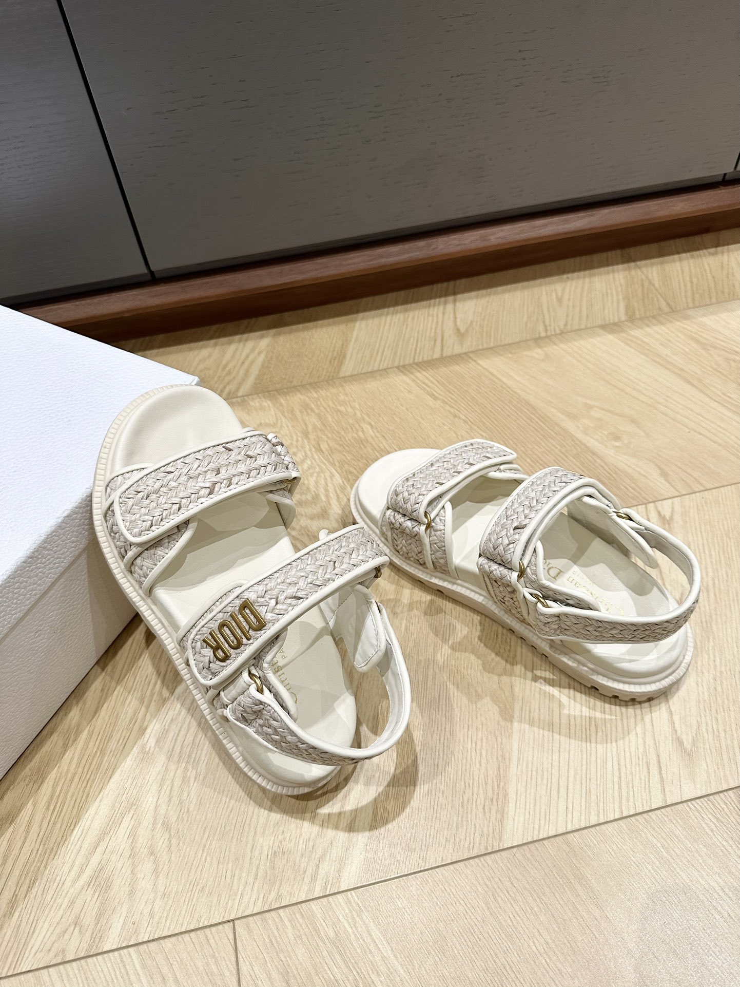 D*or 2025SS Sandals (EU35-41)