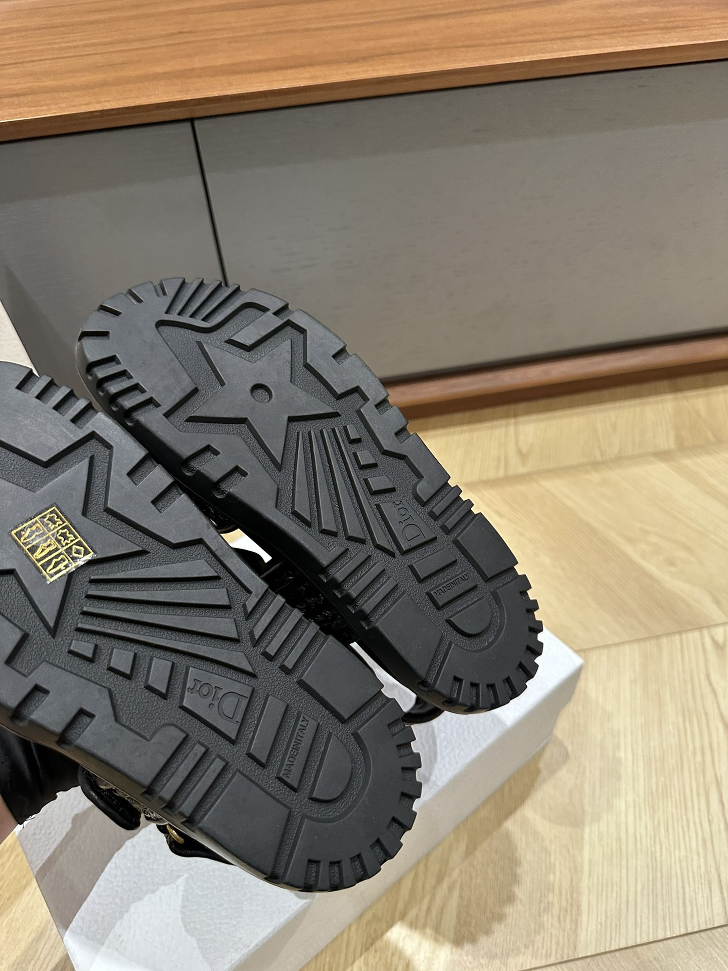 D*or 2025SS Sandals (EU35-41)